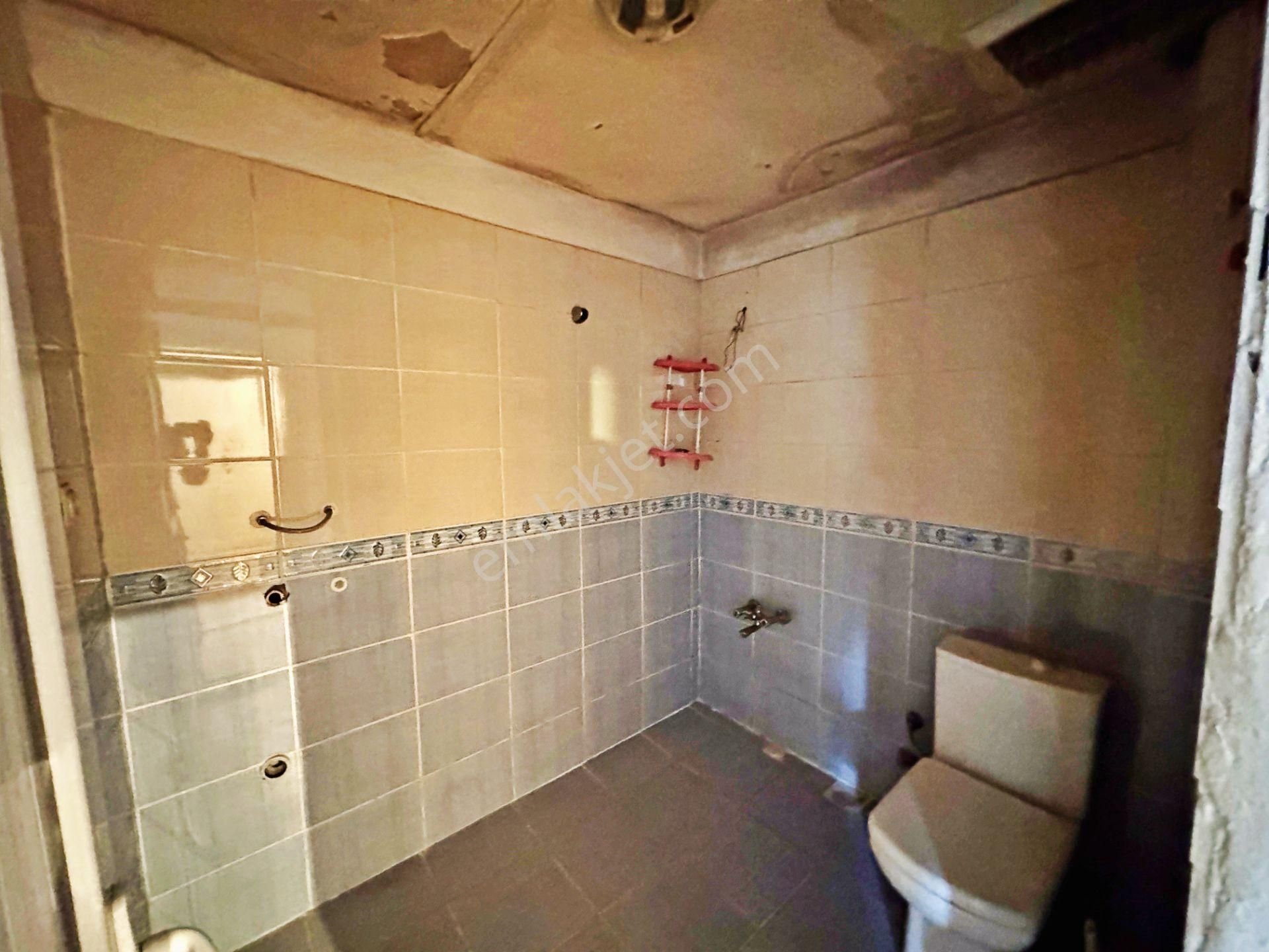 🌀tek Yetki Gültaş Emlaktan Edremitte Satılık 3+1 Geniş Bahçeli Köy Evi - Görsel 19