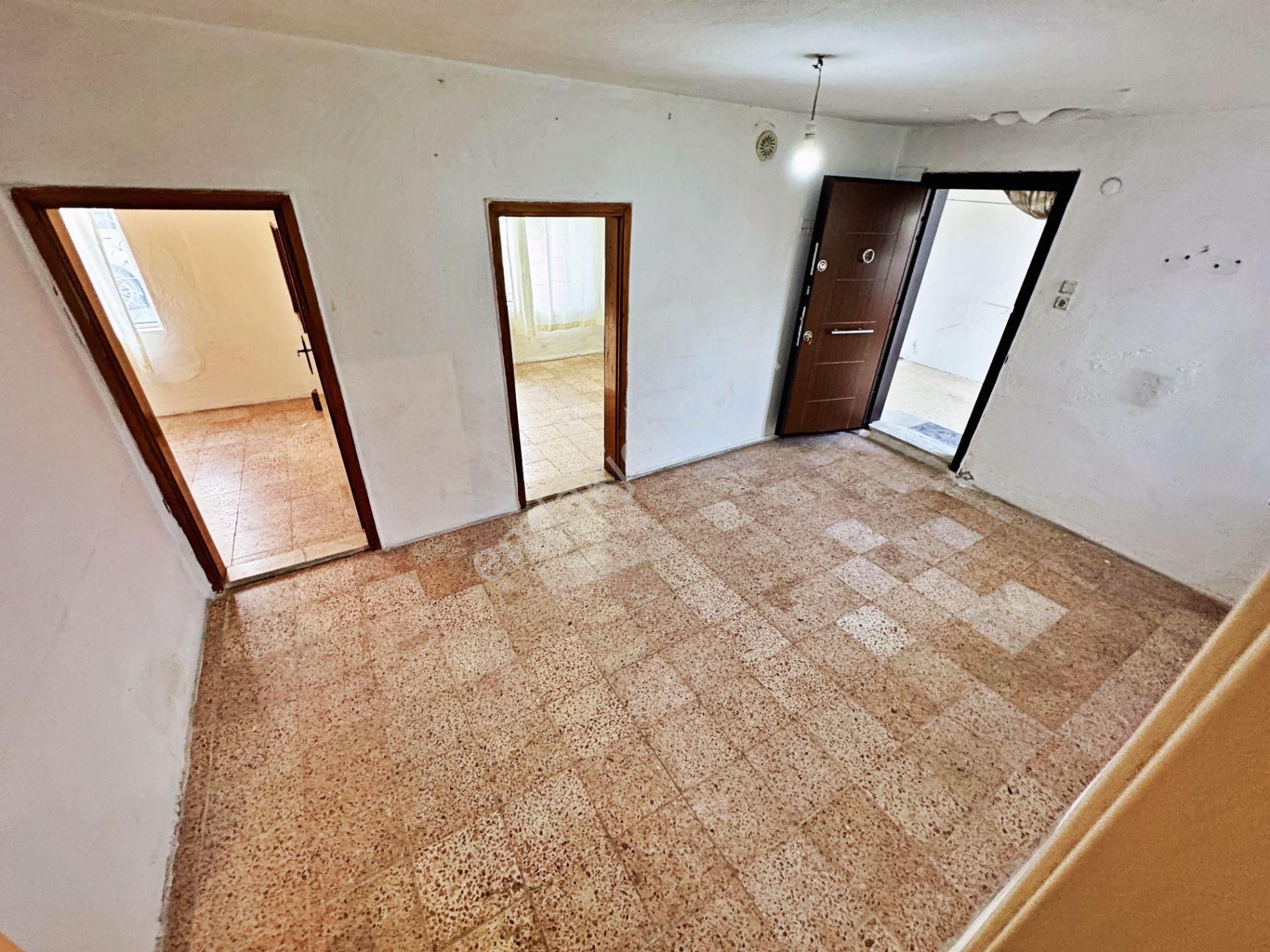 🌀tek Yetki Gültaş Emlaktan Edremitte Satılık 3+1 Geniş Bahçeli Köy Evi - Görsel 15