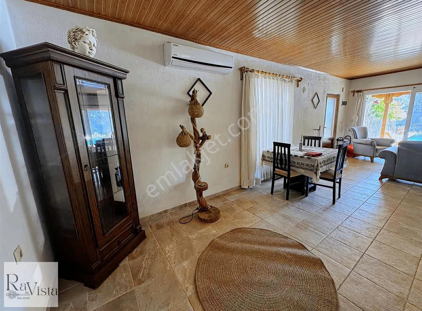 Akyaka Obrukalan Da Müstakil Havuzlu Kiralik - Görsel 9