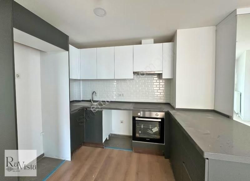 Modda Bulvarda Site İçinde Merkezi Konumda Kiralık 2+1 Daire - Görsel 3