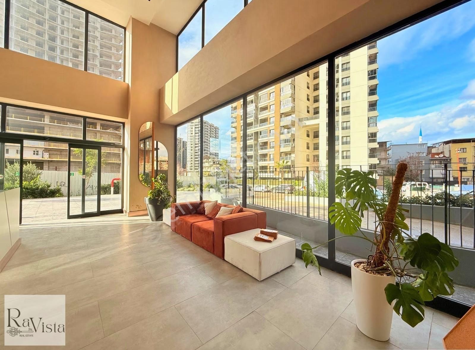 Bornova Viven Vogue Residance Satılık 2+1 Lüks Daire