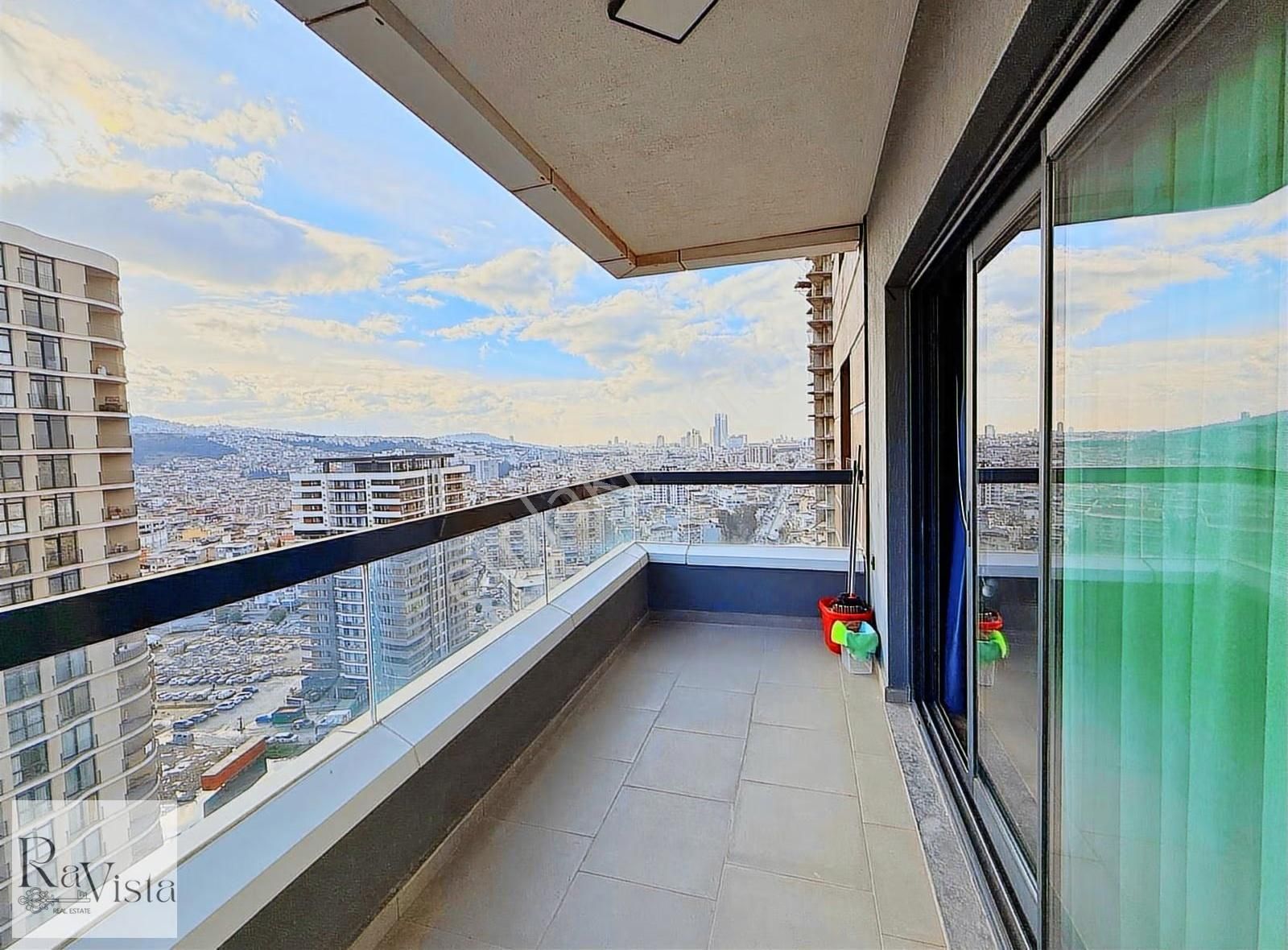 Bornova Viven Vogue Residance Satılık 2+1 Lüks Daire - Görsel 4