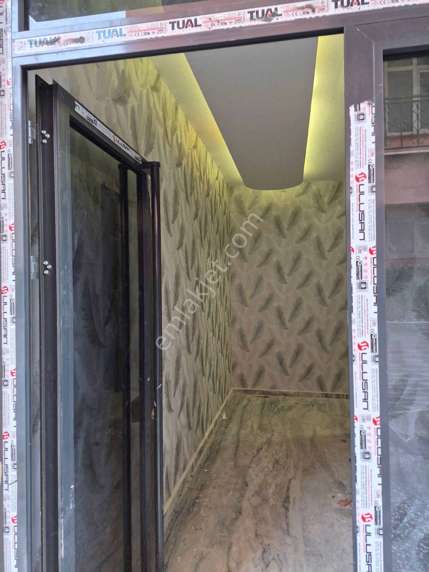 Oturuma Hazır Satılık Daireler Ve Dükkan - Görsel 12