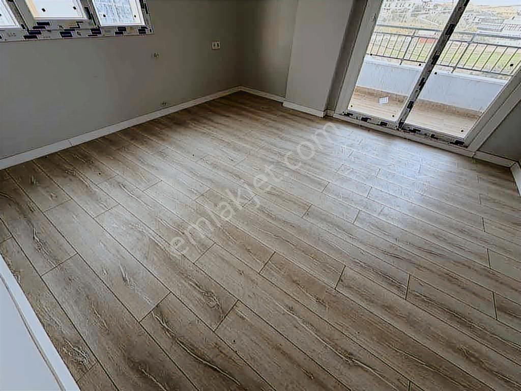 Çok Büyük Dubleks İsteyene Önü Full Açık Yola Cephe 3+1 - Görsel 14