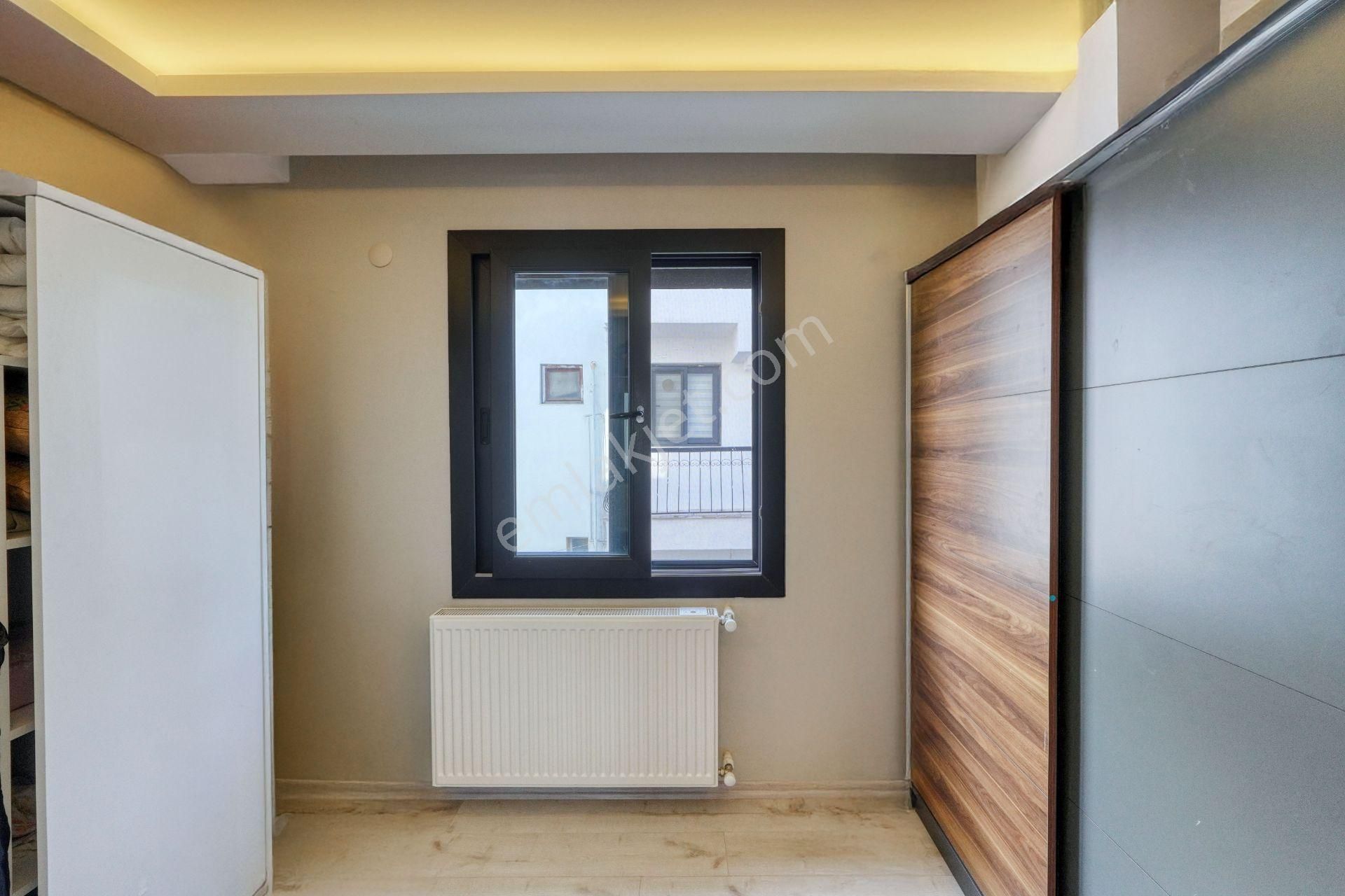 Çeşmealtında Ana Cadde Üzerinde Dükkan + 2 Daire Teraslı Bina - Görsel 26