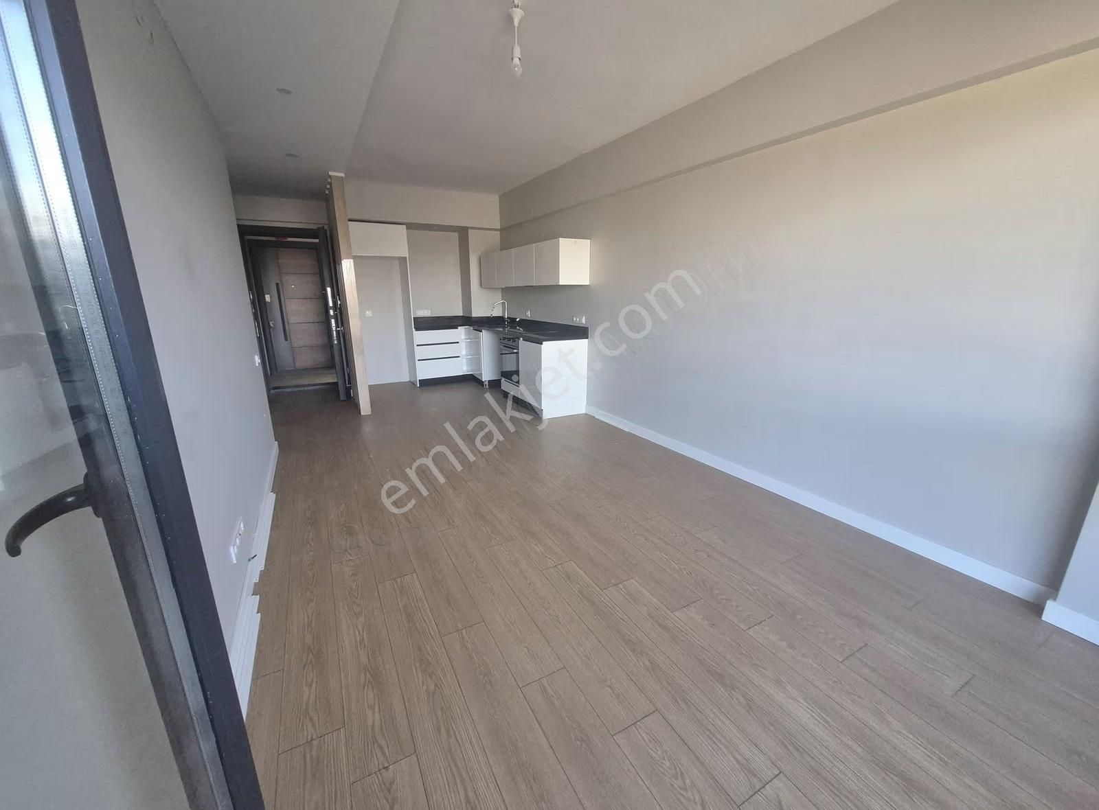 Kapalı Otopark Lobi Spor Salonu 1+1 Kiralık - Görsel 3