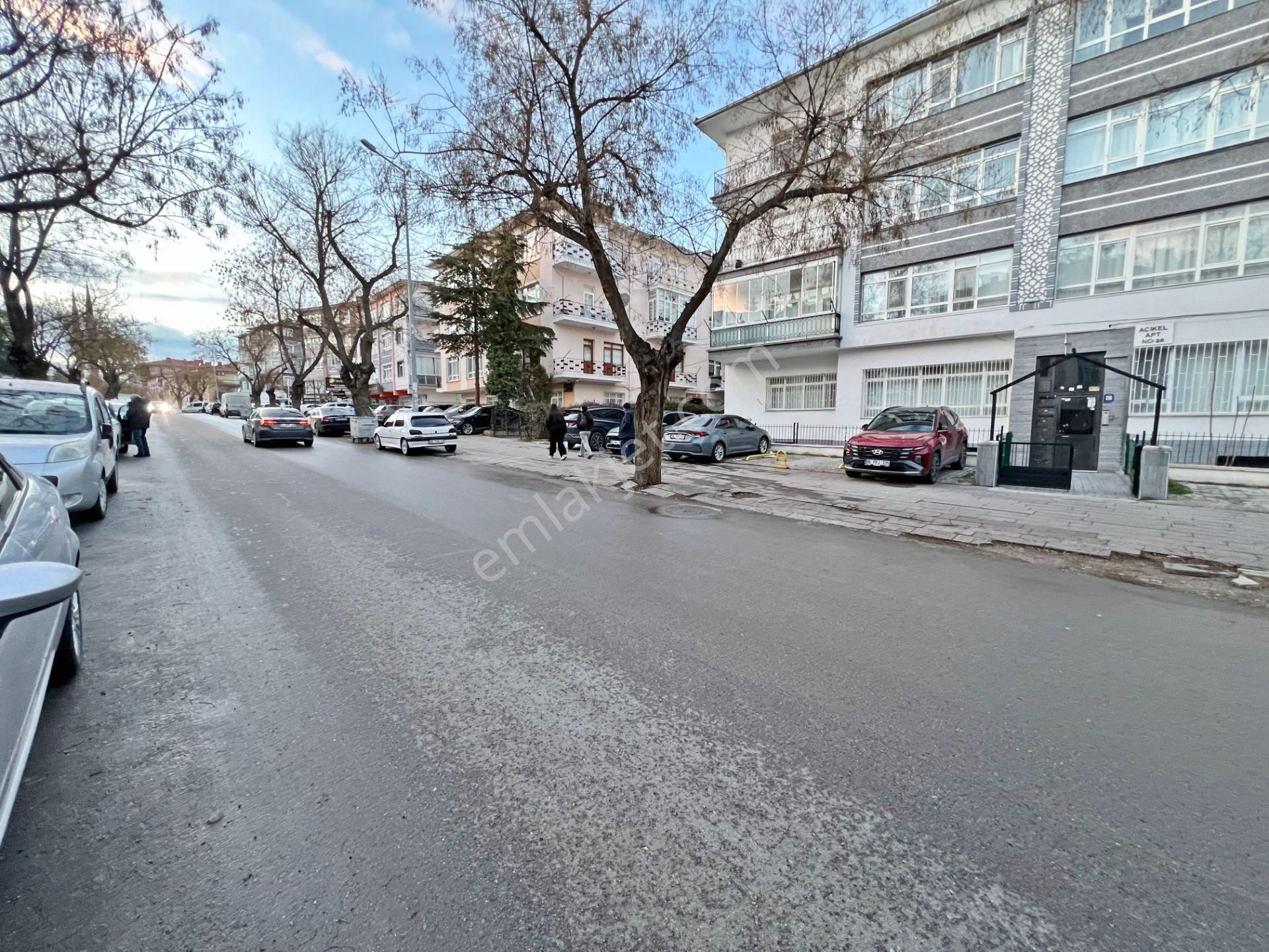 Fırsat !! Kuyuyazısı Cad. Üzeri Ara Kat 3+1 Mantolamalı Güney Cephe - Görsel 34