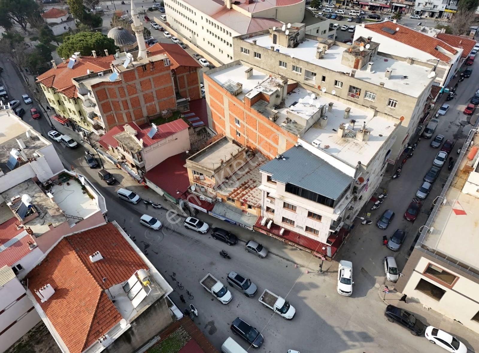 Portakal Pazarında Muhteşem Lokasyonu Olan Kiralık İşyeri - Görsel 3