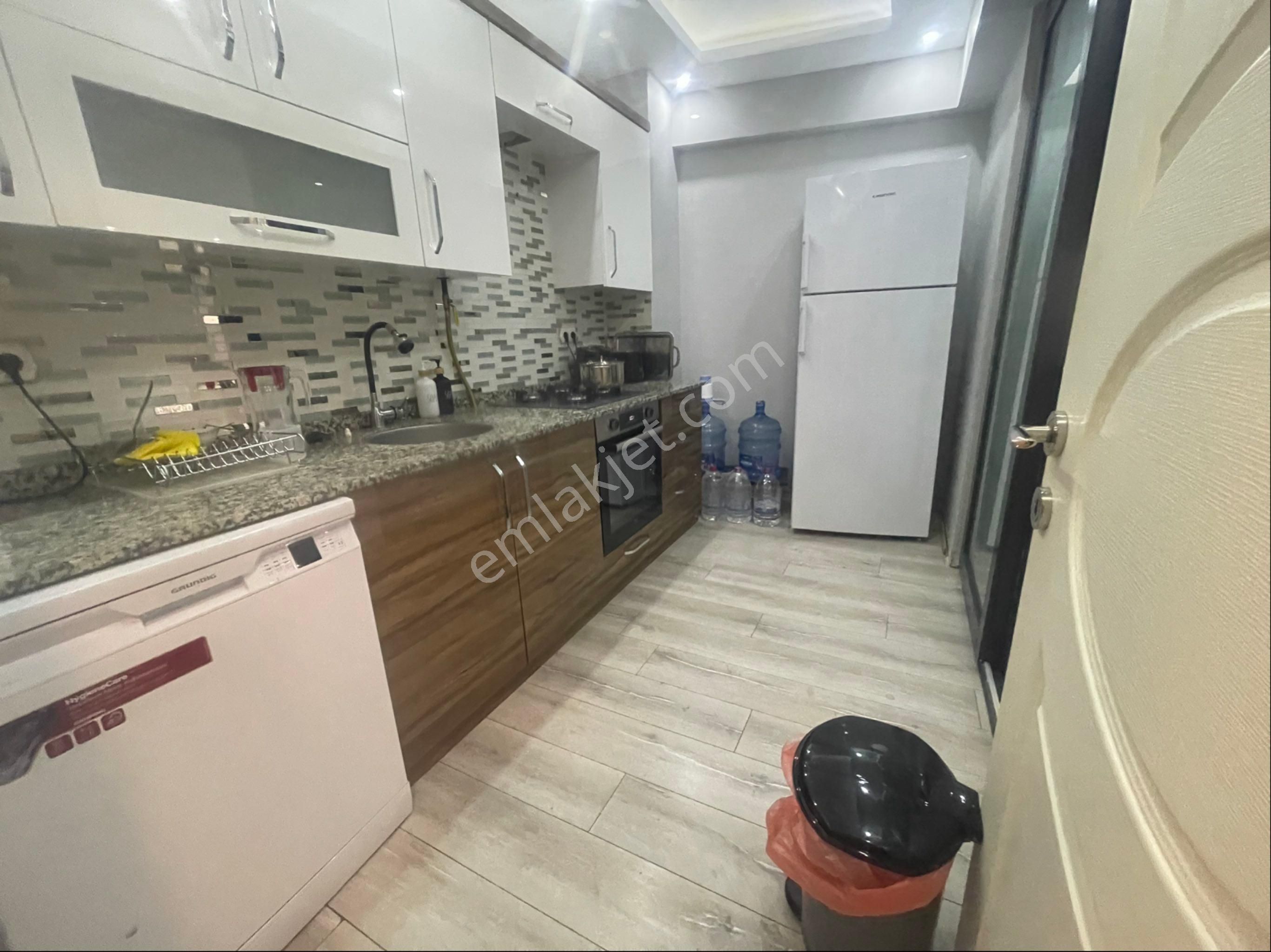 Üçyol Meydan – Metronun Yanı Başında • 2+1 • 90 M² • 8 Yıllık Bina - Görsel 22