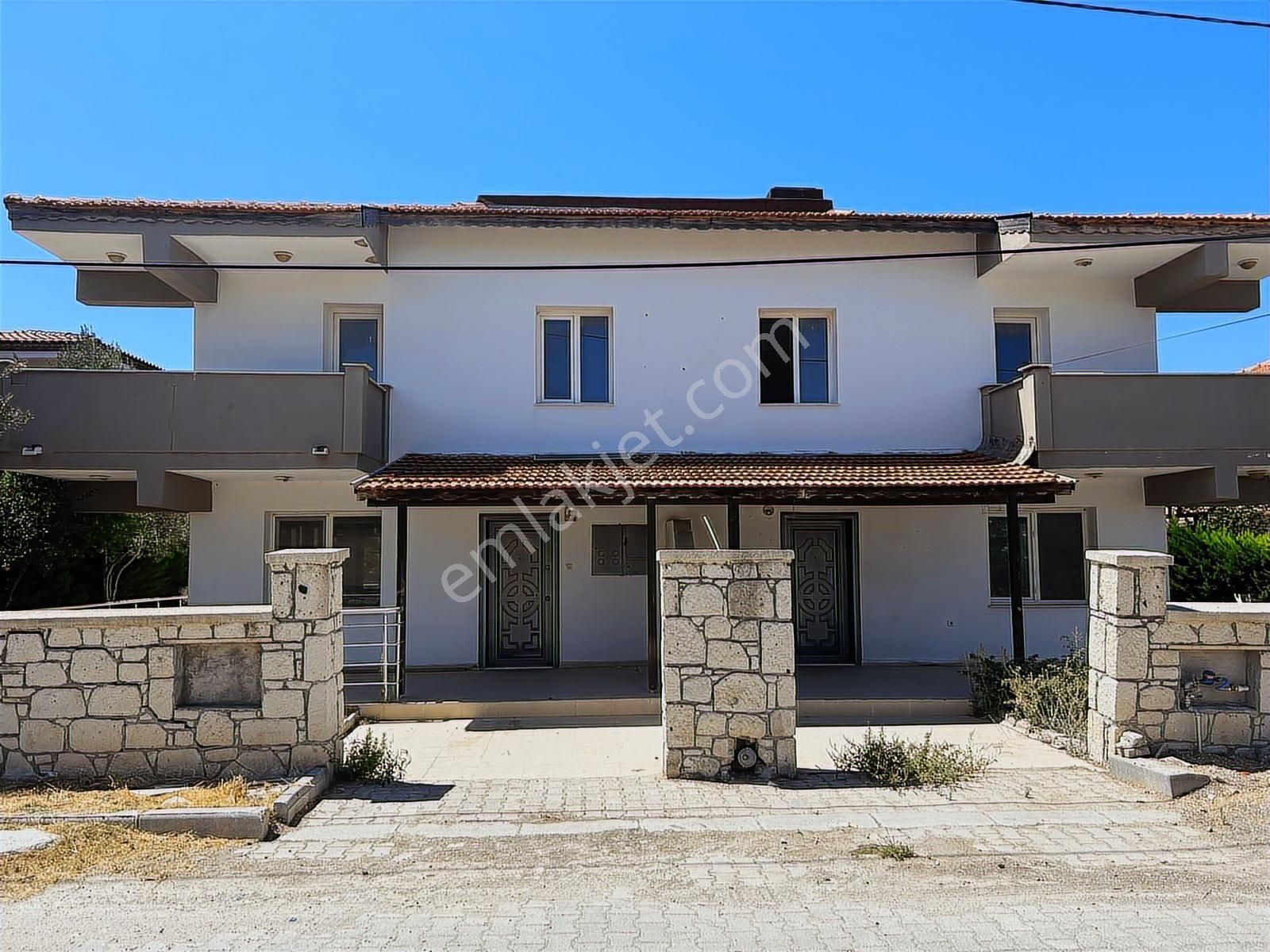İzmir Çeşme'de Fırsat Satılık 240 M² Villa - Görsel 10