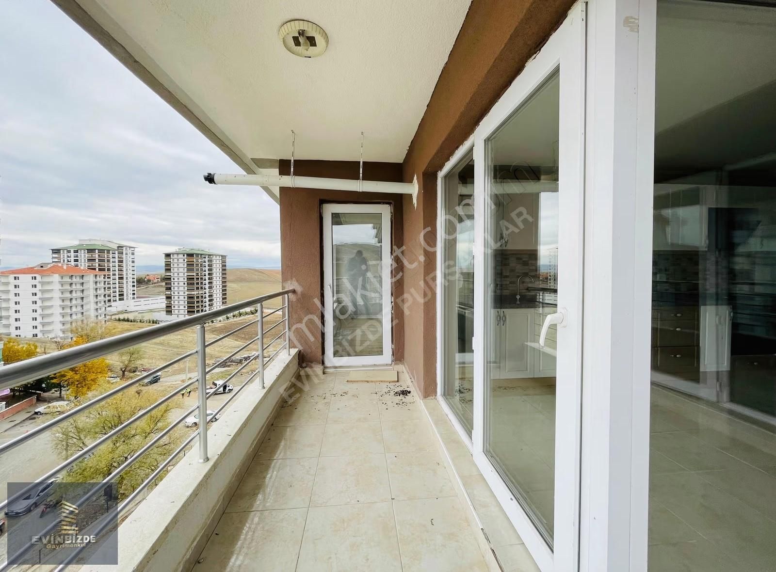 Evinbizde Pursaklar █ Saray'da Giyinme Odalı 4.5+1 Site Dairesi - Görsel 19