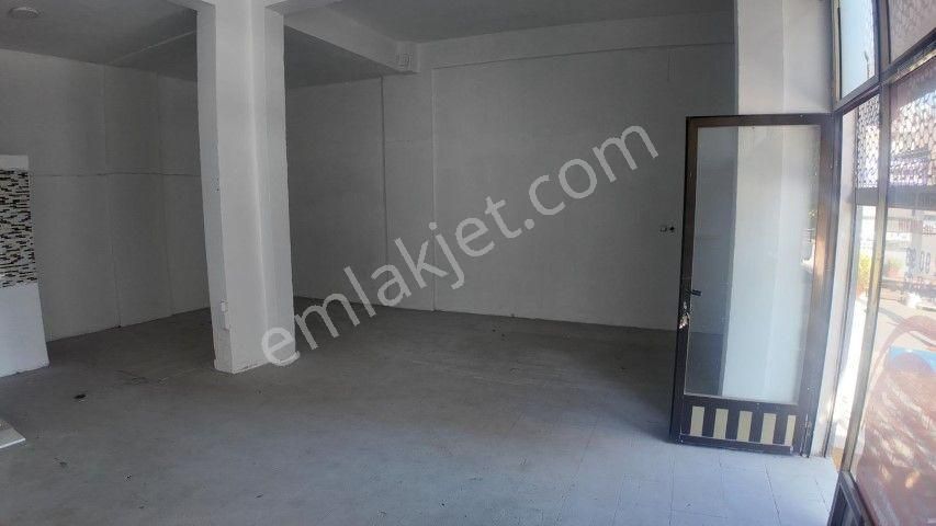 Karşıyaka Örnekköyde 100 M2 Kiralık Dükkan - Görsel 9