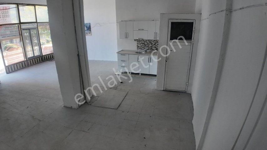 Karşıyaka Örnekköyde 100 M2 Kiralık Dükkan - Görsel 17
