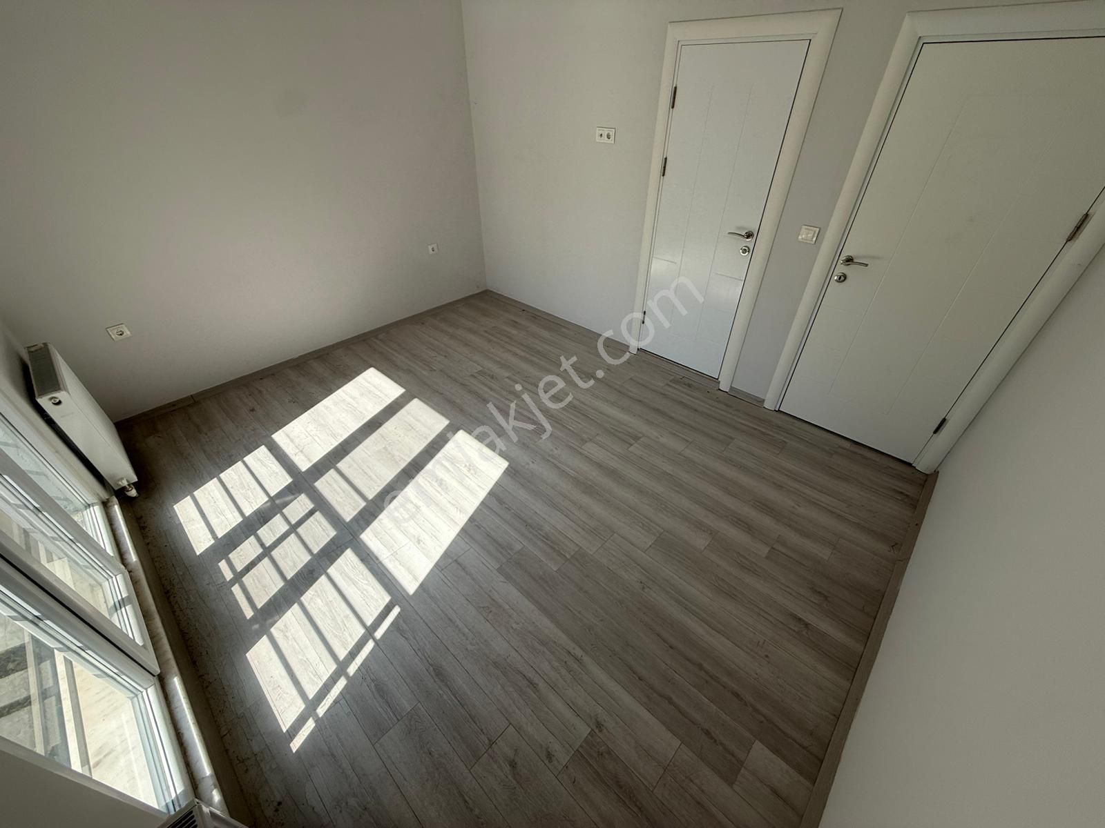 Parla'dan İkizçay Da Lüx Tasarım Çift Cephe Doğalğazlı 3+1daire - Görsel 18