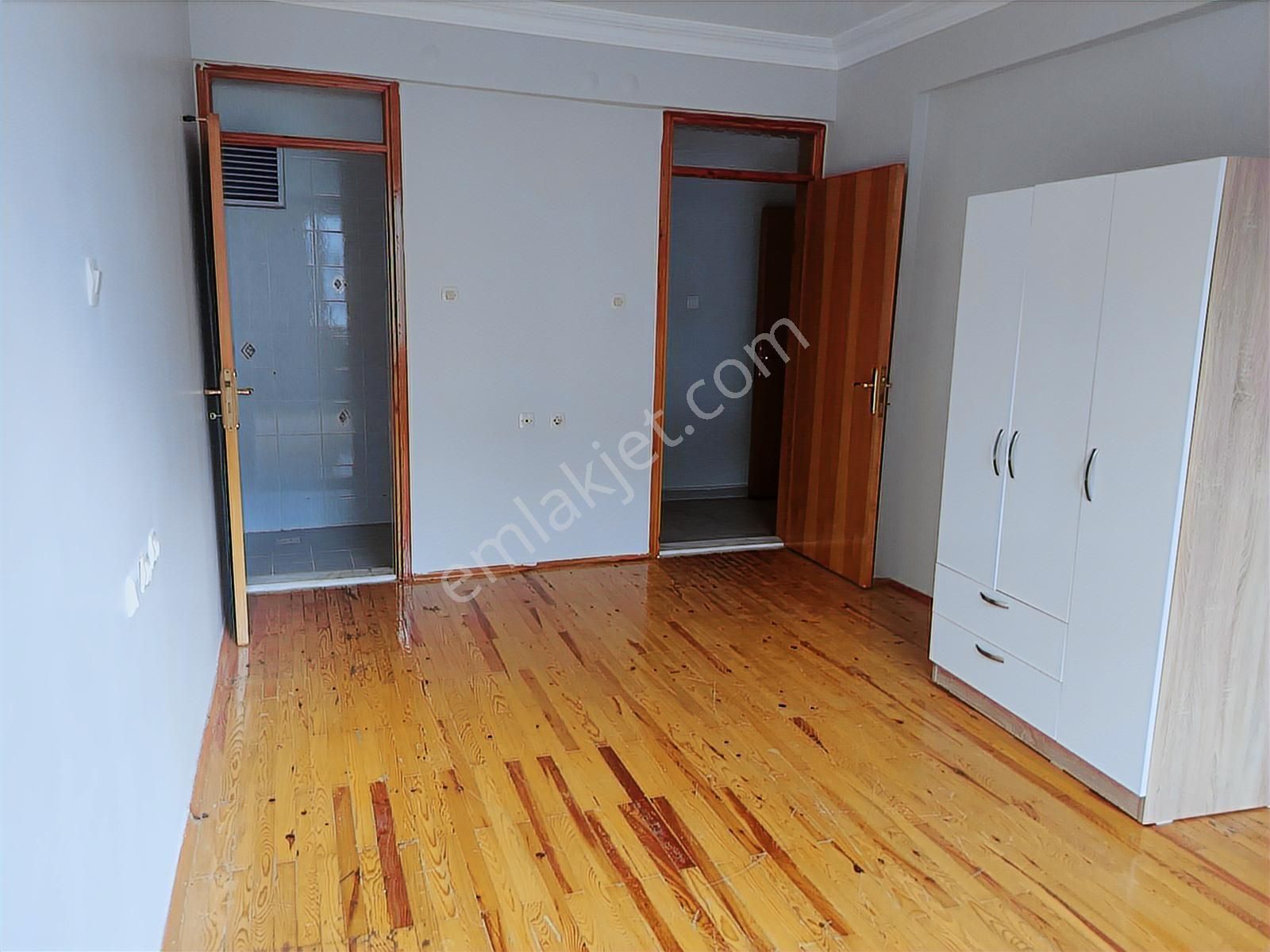 Şefik Can Alt Geçide Cephe 5+1 Dubleks Satılık Daire - Görsel 8