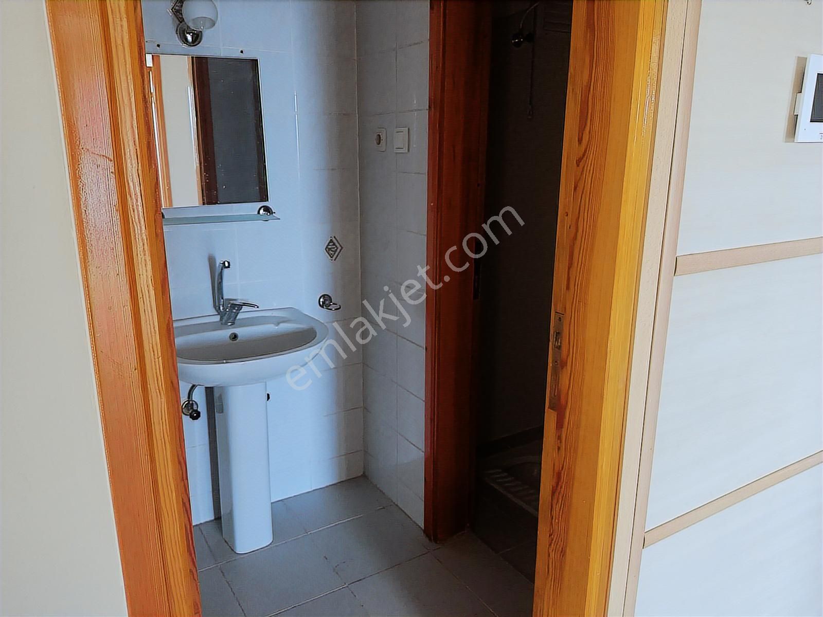 Şefik Can Alt Geçide Cephe 5+1 Dubleks Satılık Daire - Görsel 13