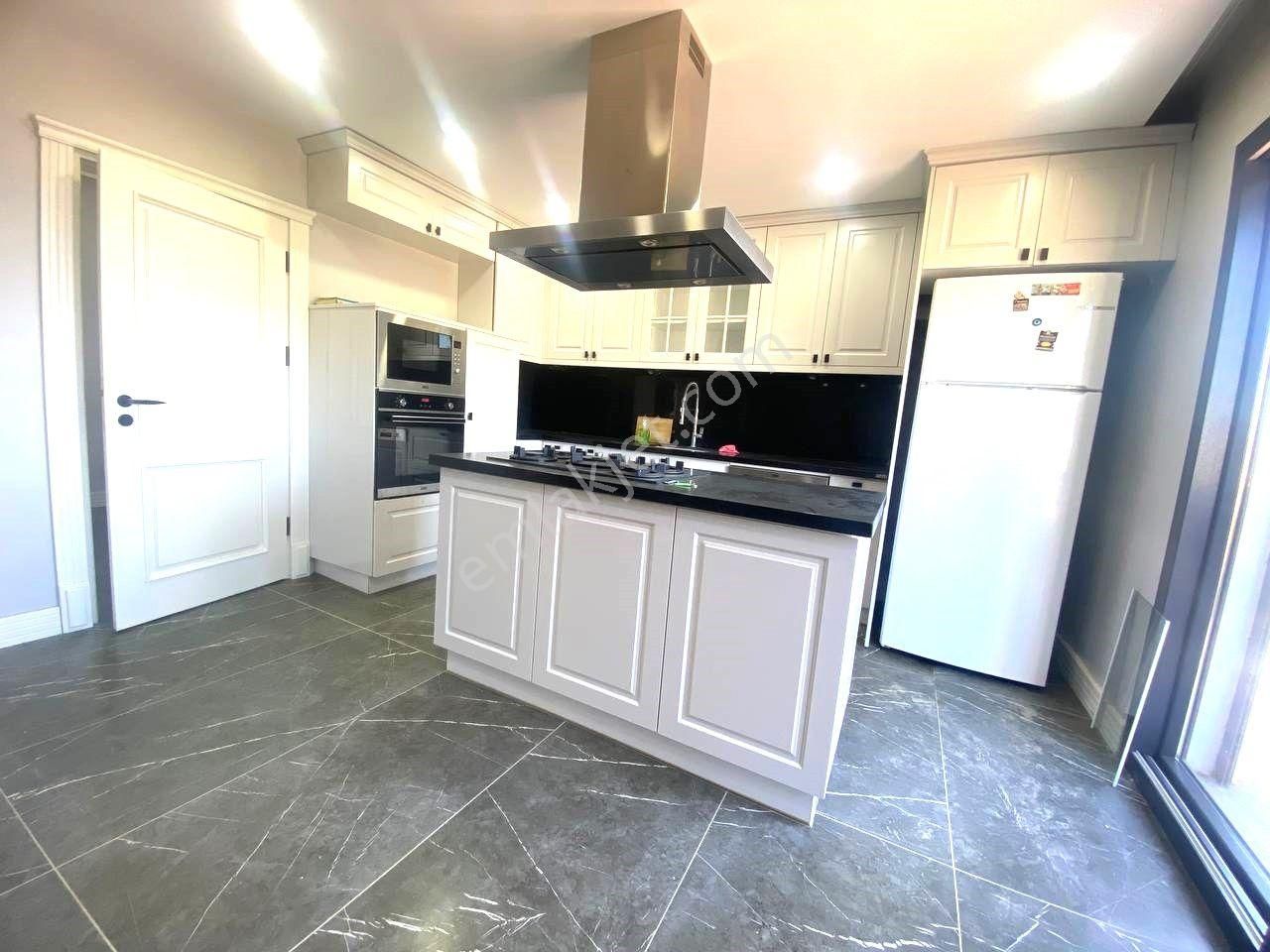 🏡aktiften İskelede Kalbinde Huzur Dolu 4+2 Satılık Tripleks - Görsel 3