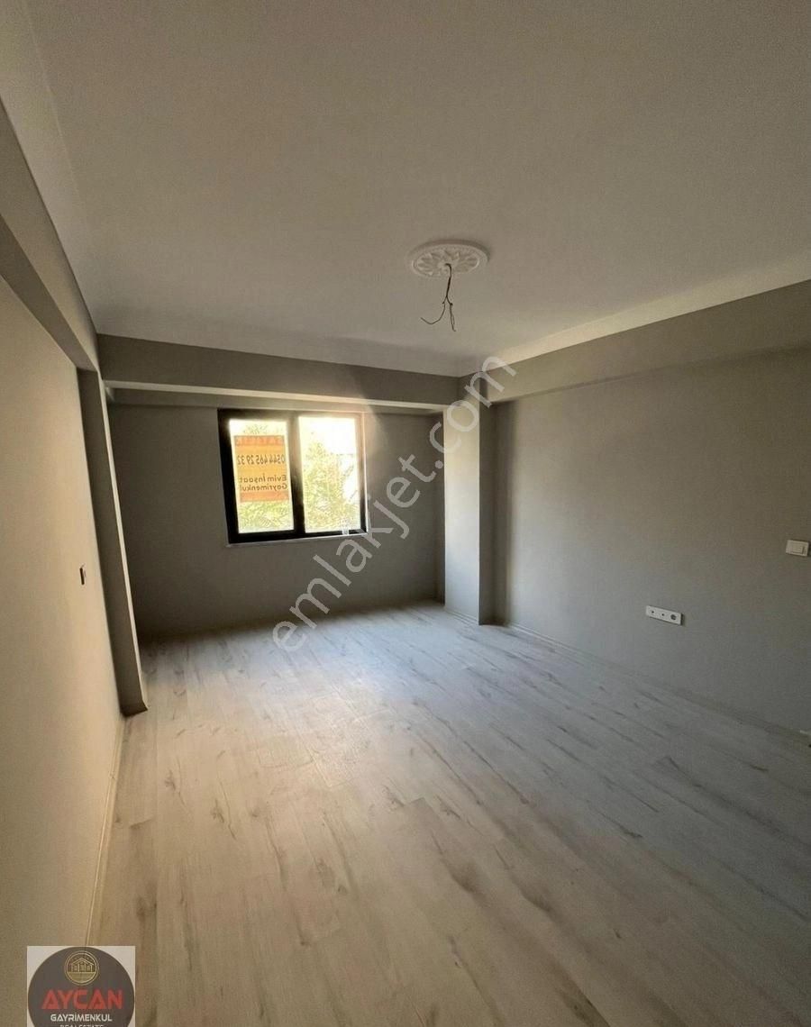 Aycan Gayrimenkulden Paşamescit Mahallesinde Satılık 2+0 Daire