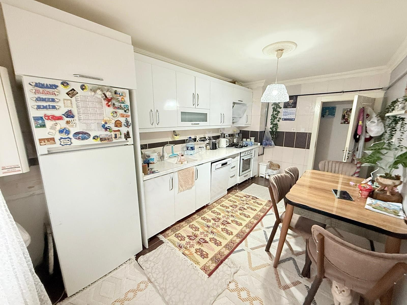 Yıldız'dan Kredi Limitsiz Cadde Üstü Köşe Başı Masrafsız 3+1 !! - Görsel 2