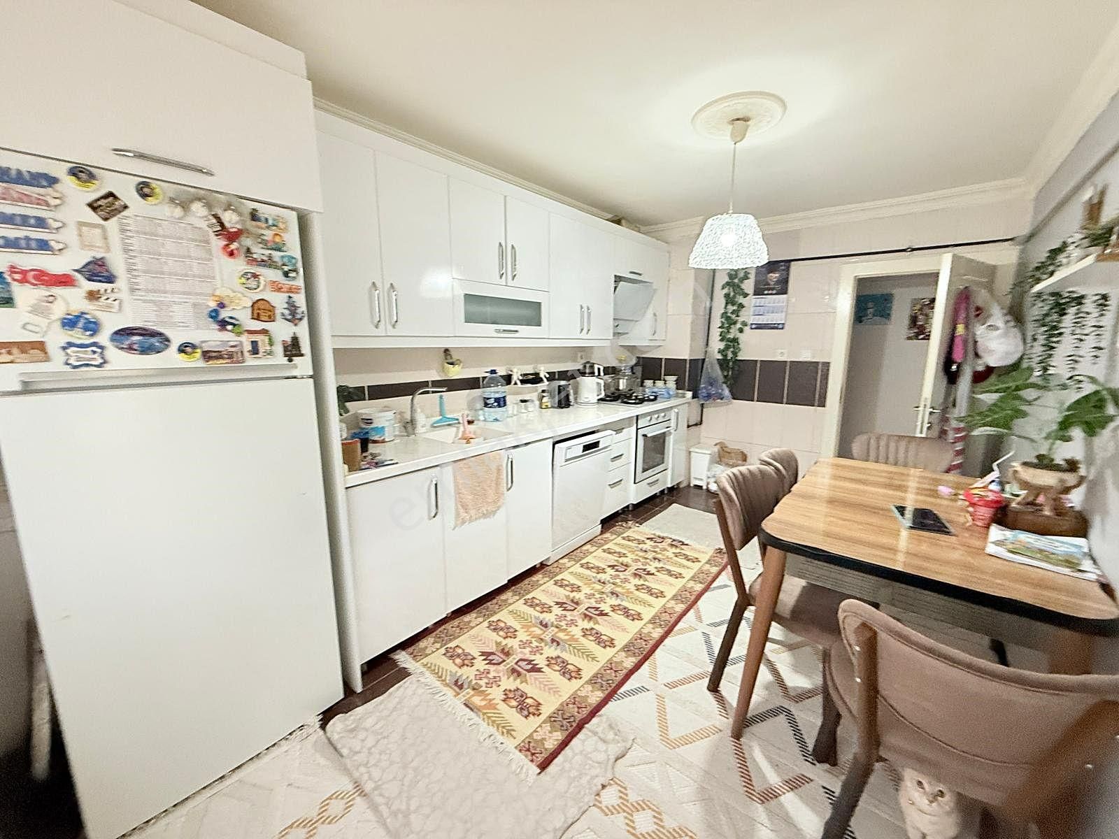 Yıldız'dan Kredi Limitsiz Cadde Üstü Köşe Başı Masrafsız 3+1 !! - Görsel 4