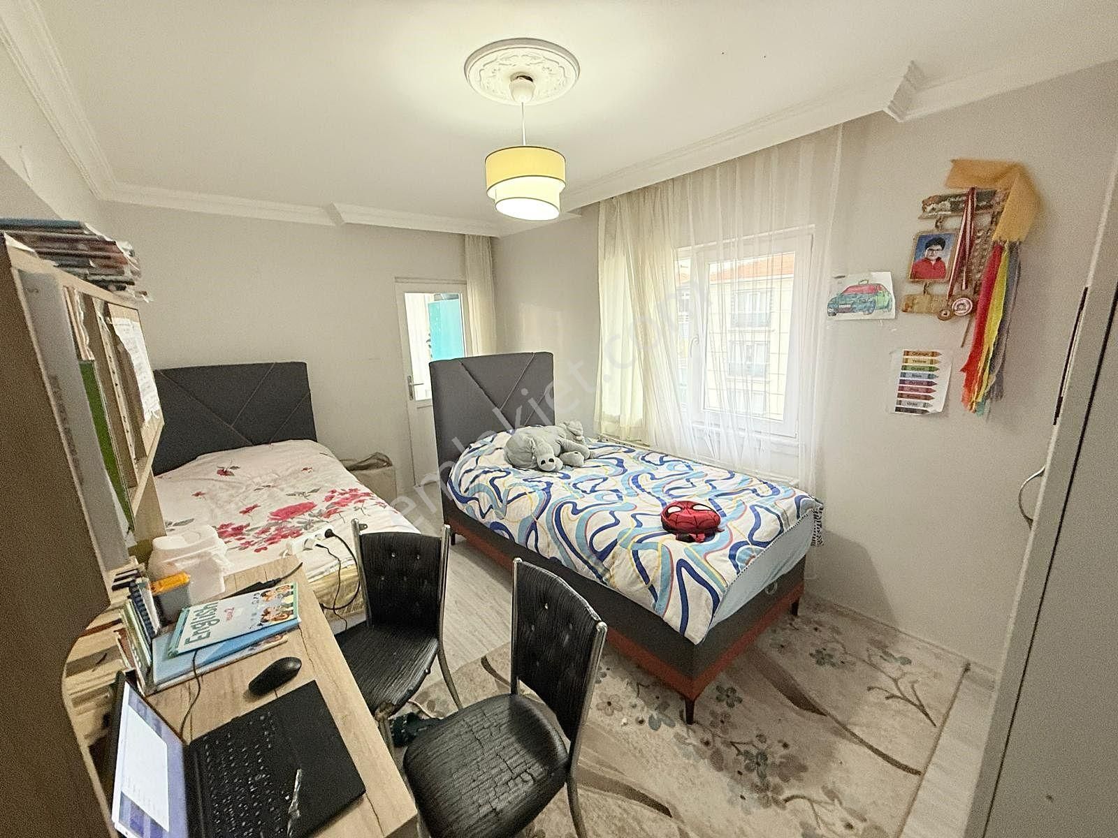 Yıldız'dan Kredi Limitsiz Cadde Üstü Köşe Başı Masrafsız 3+1 !! - Görsel 14