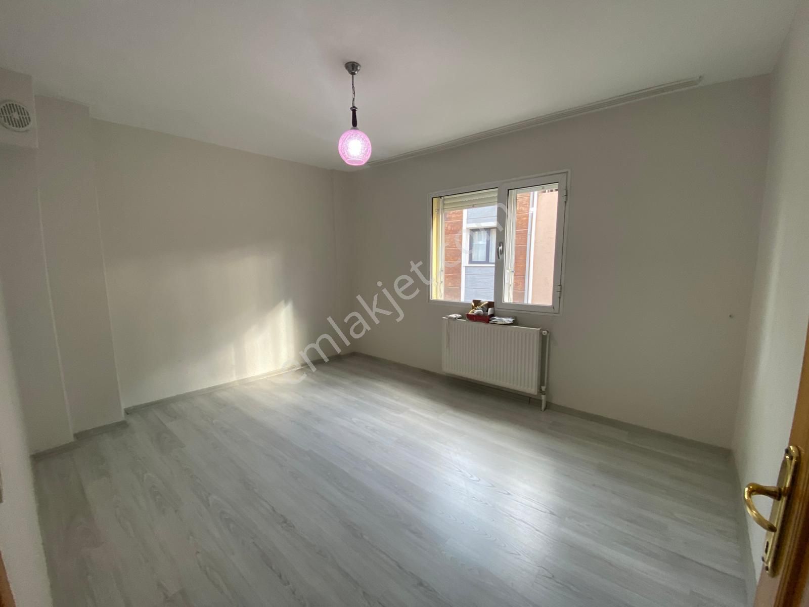 Buca Göksu Mah Köşe 135 M2 Doğalgazlı Ayrı Mutfaklı Kiracısız - Görsel 7