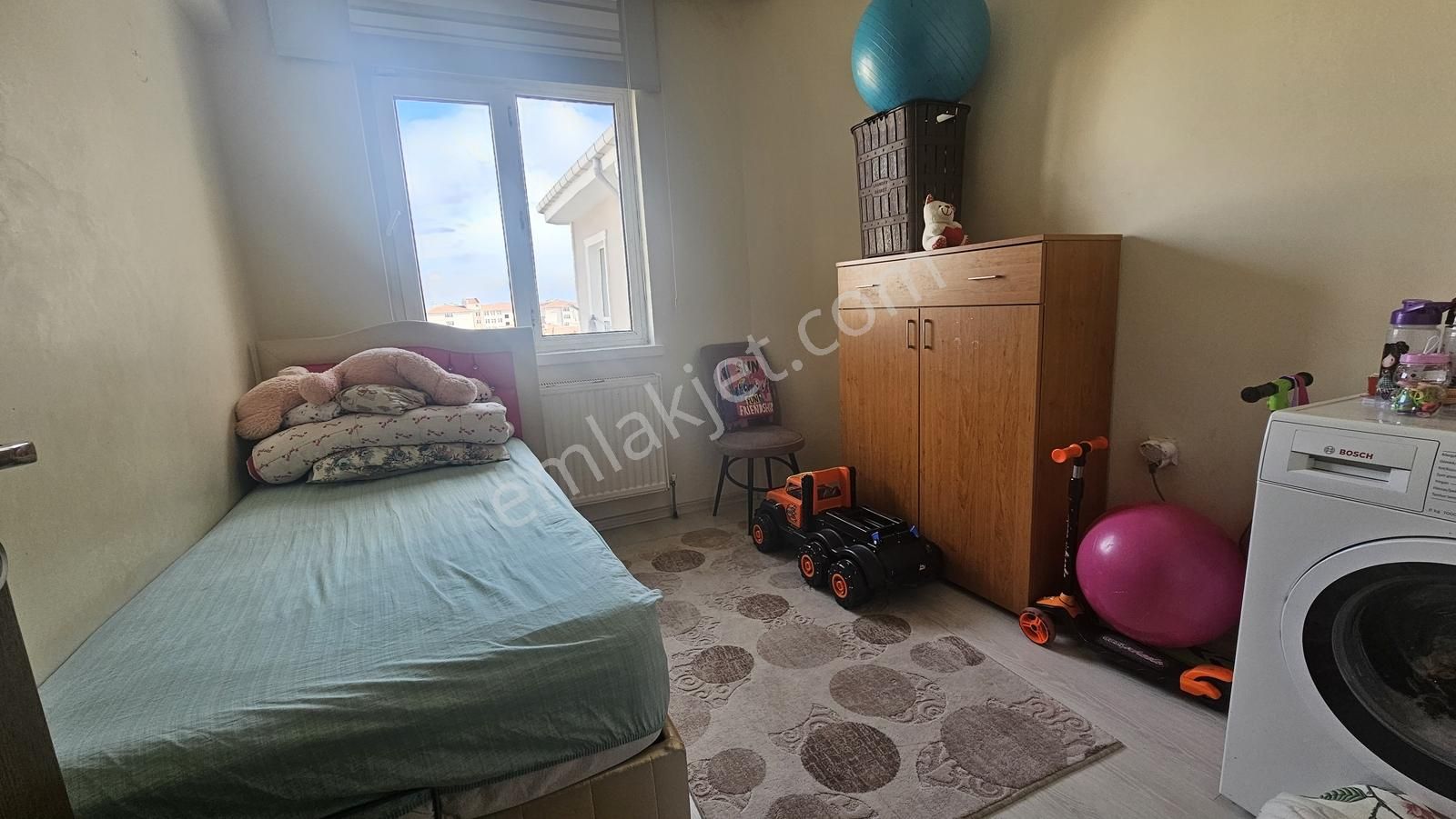 Elvankent'te Site İçi Geniş Peyzajlı Yalıtımlı 110m2 Temiz Daire - Görsel 16