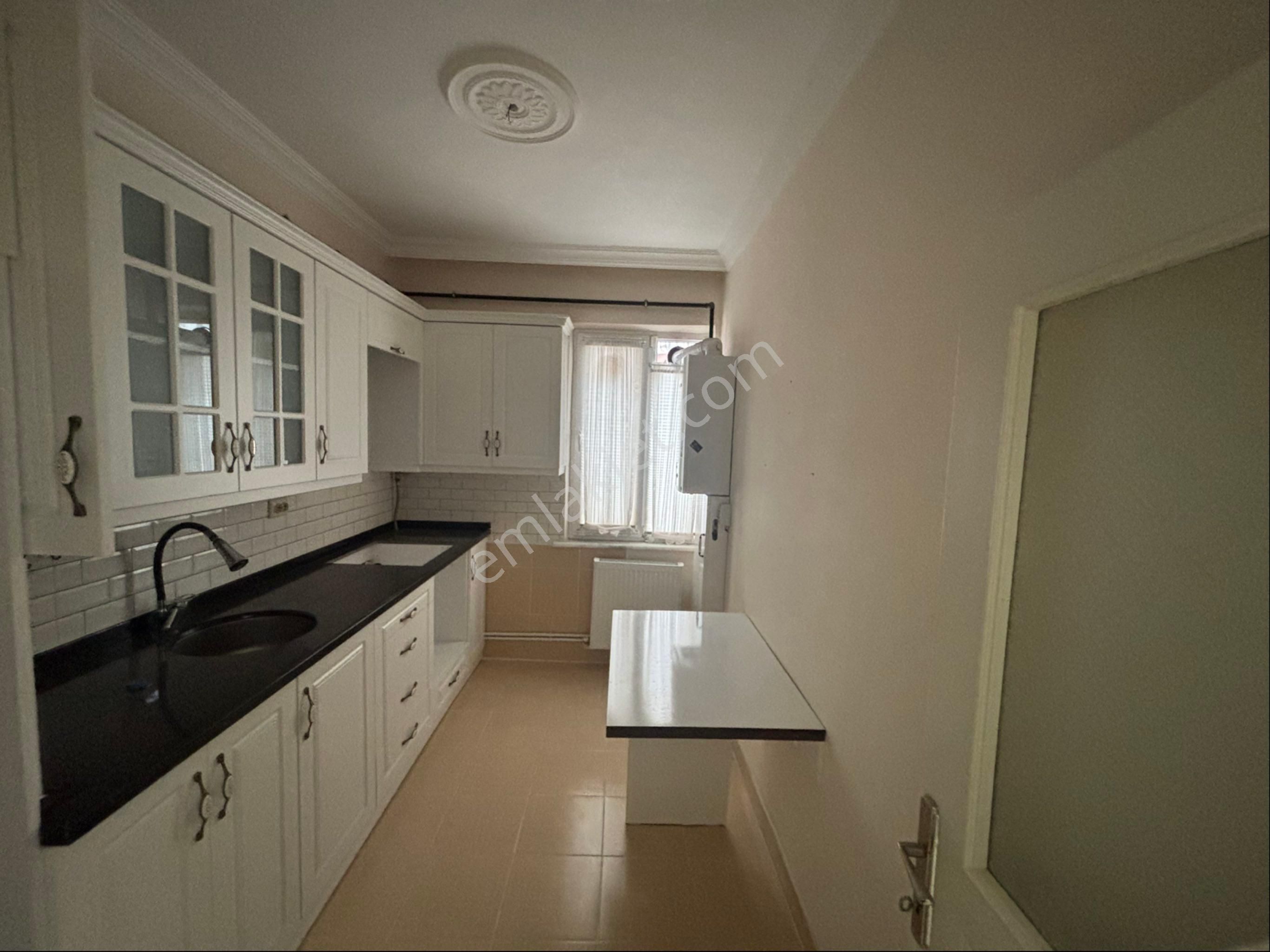 Bafra Gazipaşa Mahallesinde Masrafsız Sıfırdan Farksız Doğalgazlı Kiralık Geniş 2+1 Daire - Görsel 5