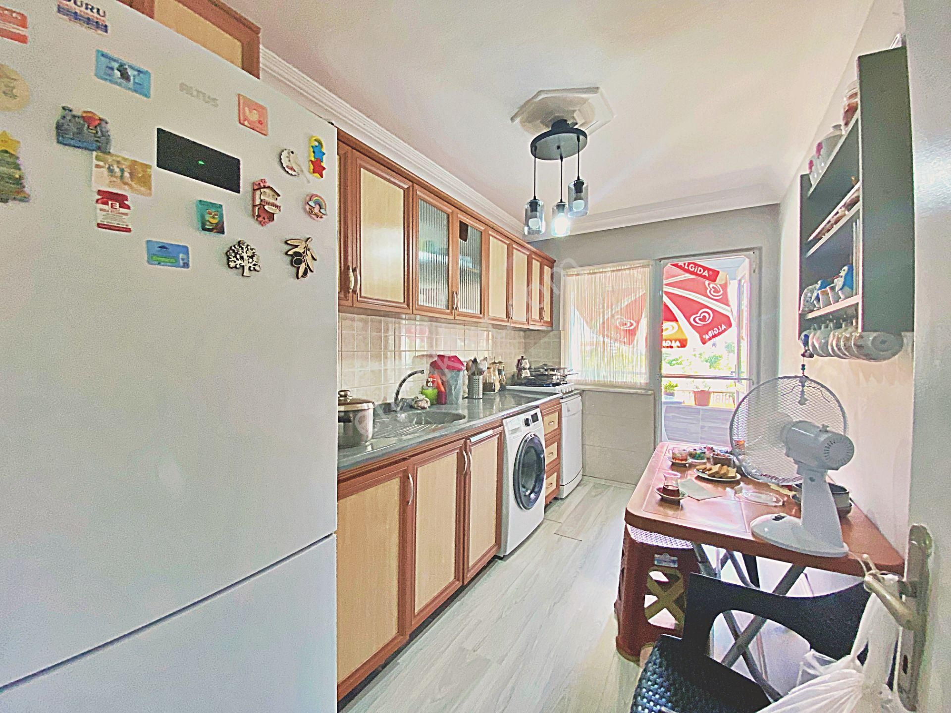 🌀gültaş Emlaktan Akçayda Satılık 3+1 Ayrı Mutfaklı Ön Cephe Ara Kat Daire