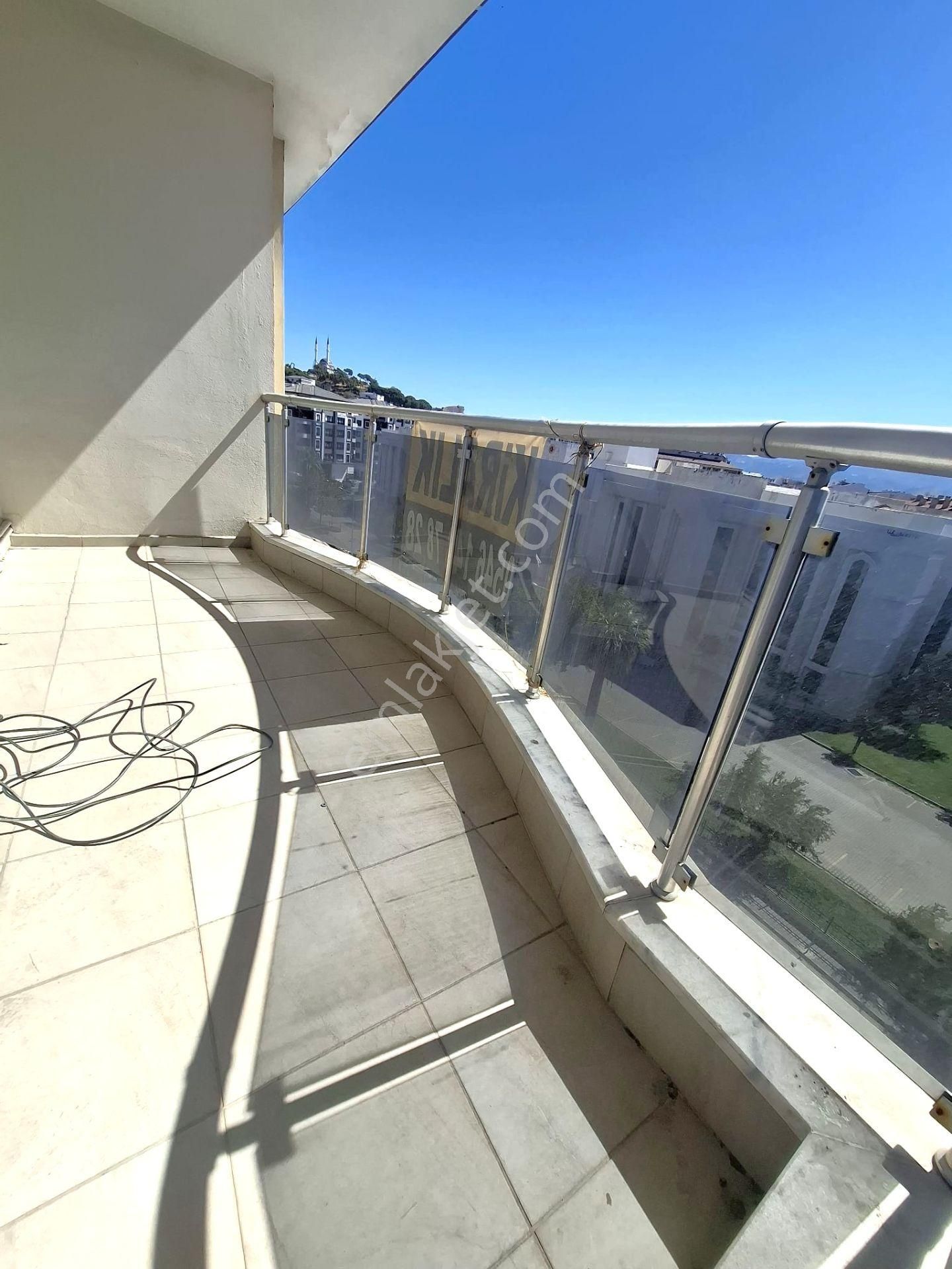 Akman'dan Adliye Binasına Cepheli Büro/ofis Ve İkamet İçin Kiralık Daire - Görsel 24