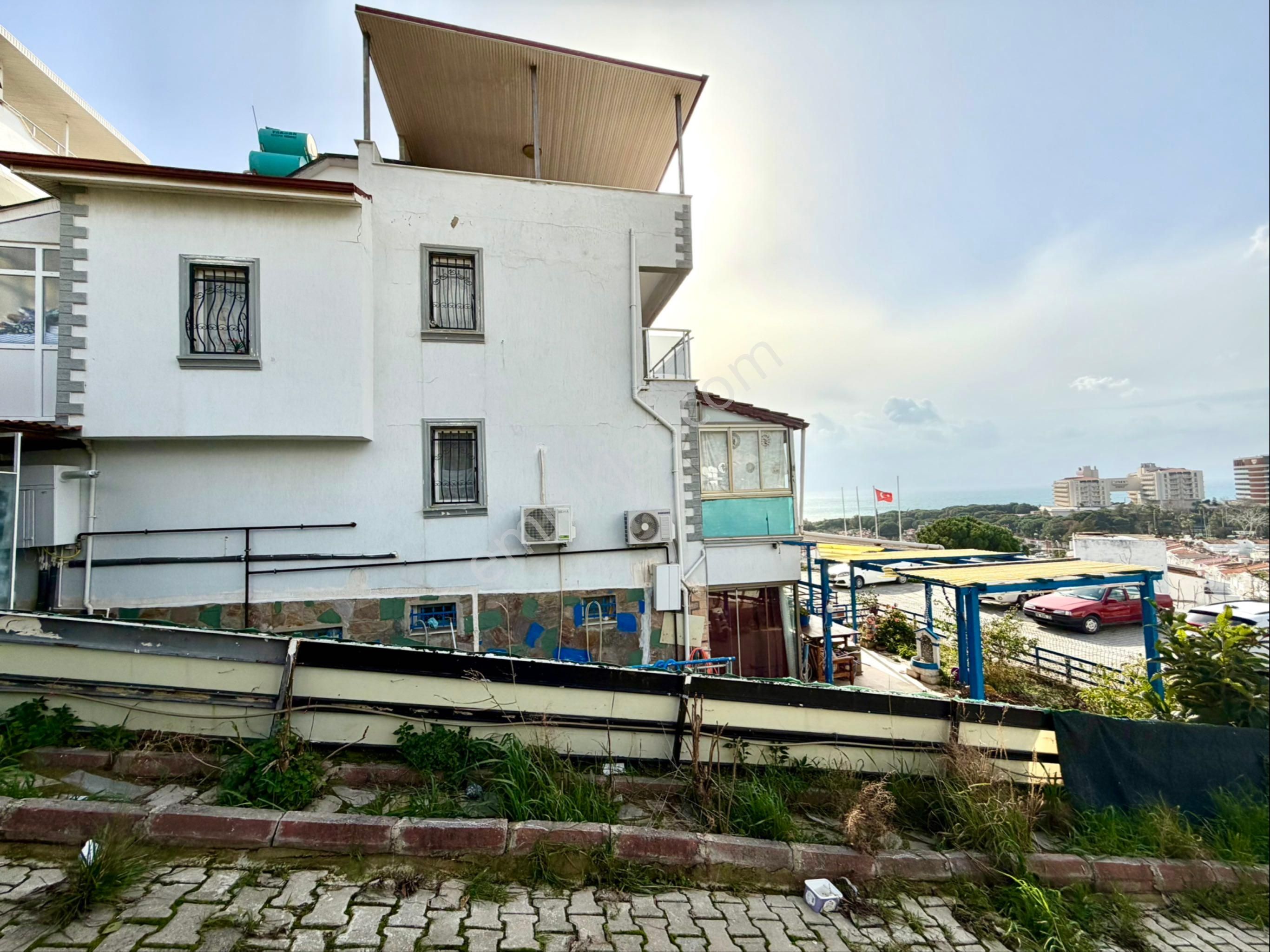 Kuşadası Değirmendere'de Özel Havuzlu, Deniz Manzaralı Yazlık - Görsel 10