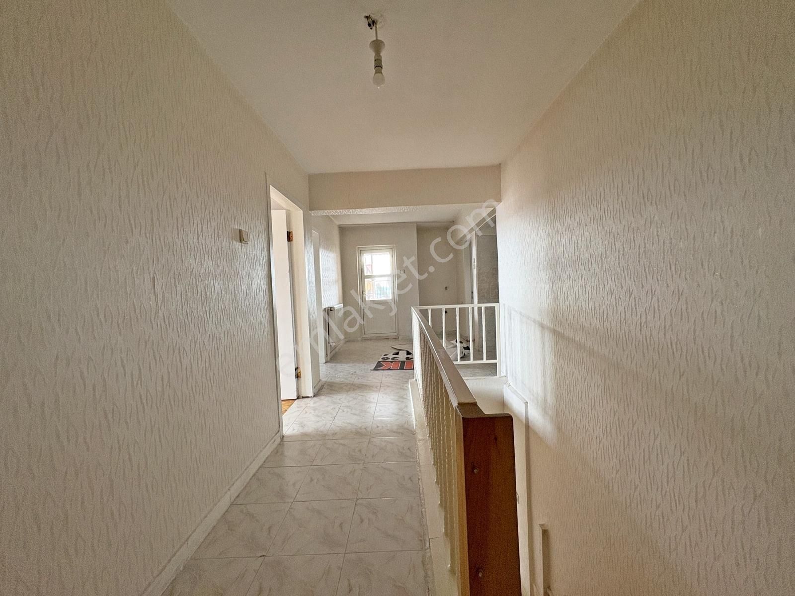 5+1 Ayvalı Merkezde Hastanelere Ulaşımı Kolay Kiralık Dublex - Görsel 26