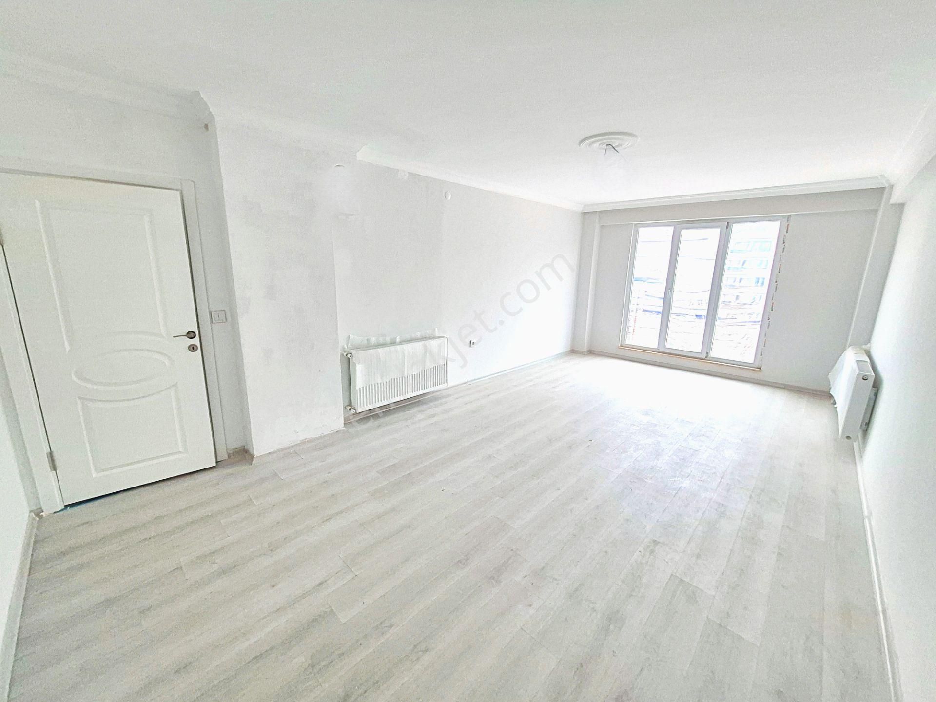 🌀gültaş Emlaktan Satılık Edremit Merkezde İskanlı Ön Cephe Asansörlü Ebeveyn Banyolu 3+1 Daire - Görsel 13