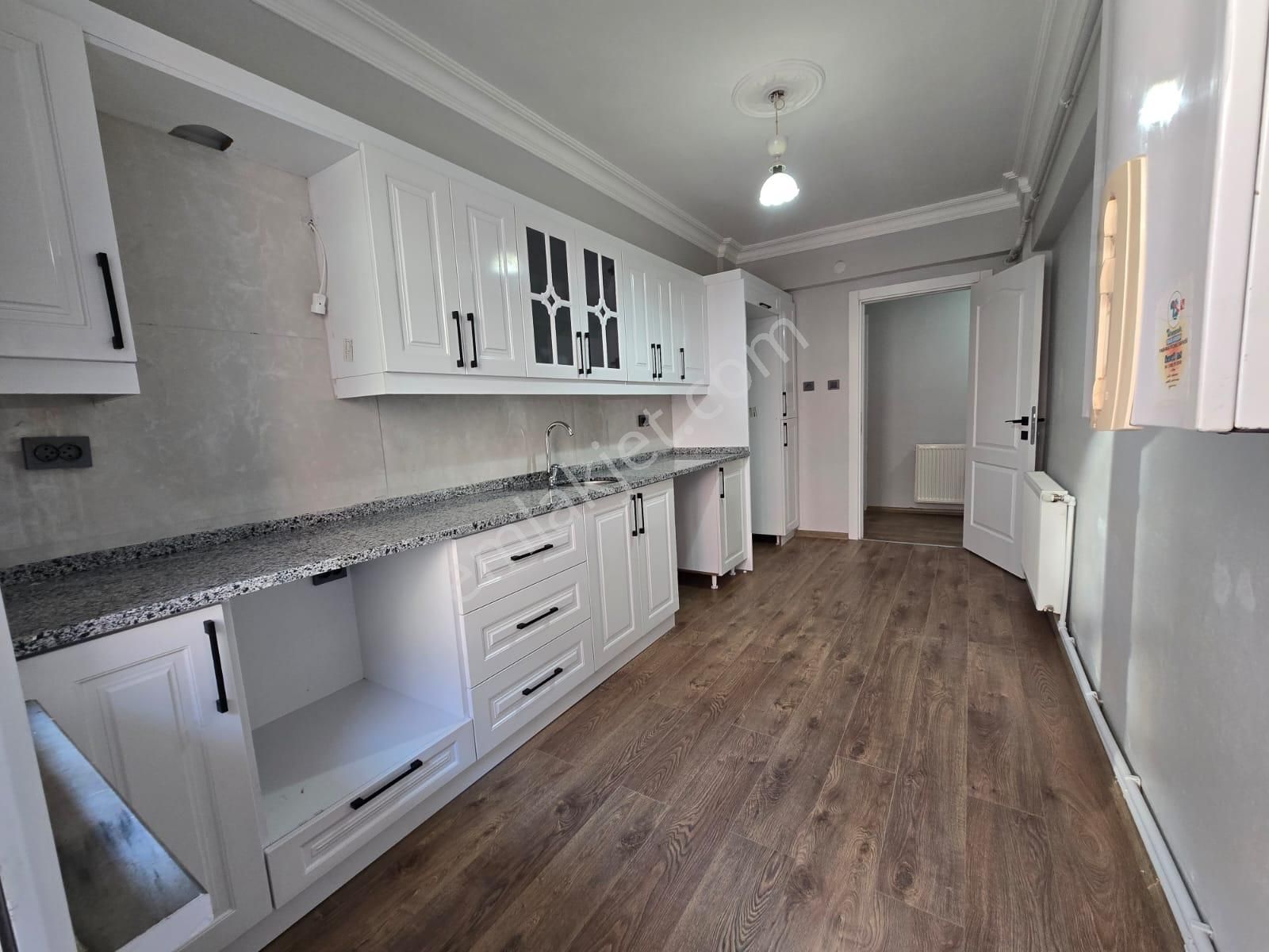 Çorlu Reşadiye Merkezde 140 M2 3+1 | Masrafsız | Fırsat Daire - Görsel 9