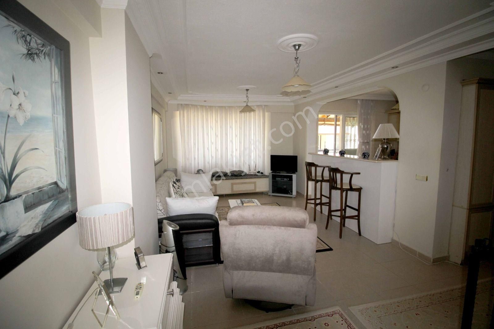 Didim Akbük'de , Mavi Bayraklı Plaja 100 Metre, Site İçi Villa - Görsel 30