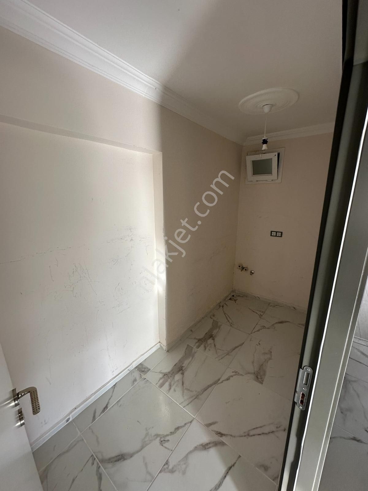 Ege Emlak'tan Yeni Mahalle De 3+1 Kiralık Daire - Görsel 15