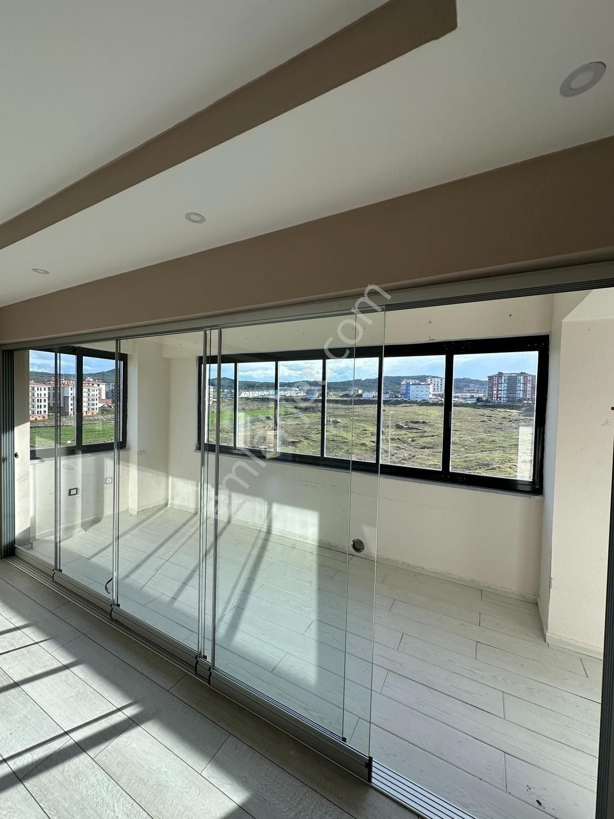 Ege Emlak'tan Yeni Mahalle De 3+1 Kiralık Daire - Görsel 29