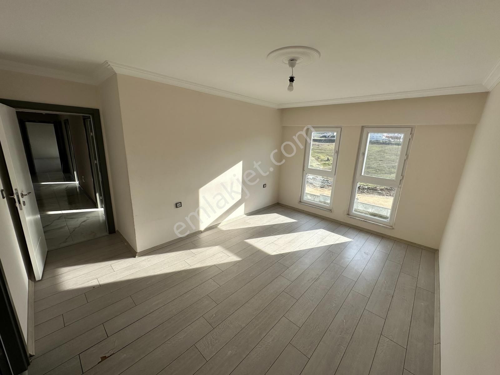 Ege Emlak'tan Yeni Mahalle De 3+1 Kiralık Daire - Görsel 24