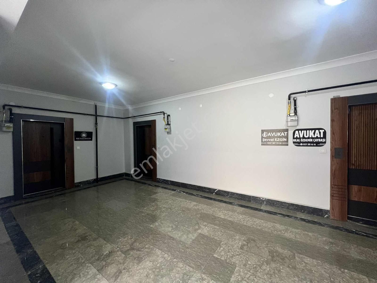 Remaxdem'den Çarşı Merkezde Kiralık Ofis/büro - Görsel 2