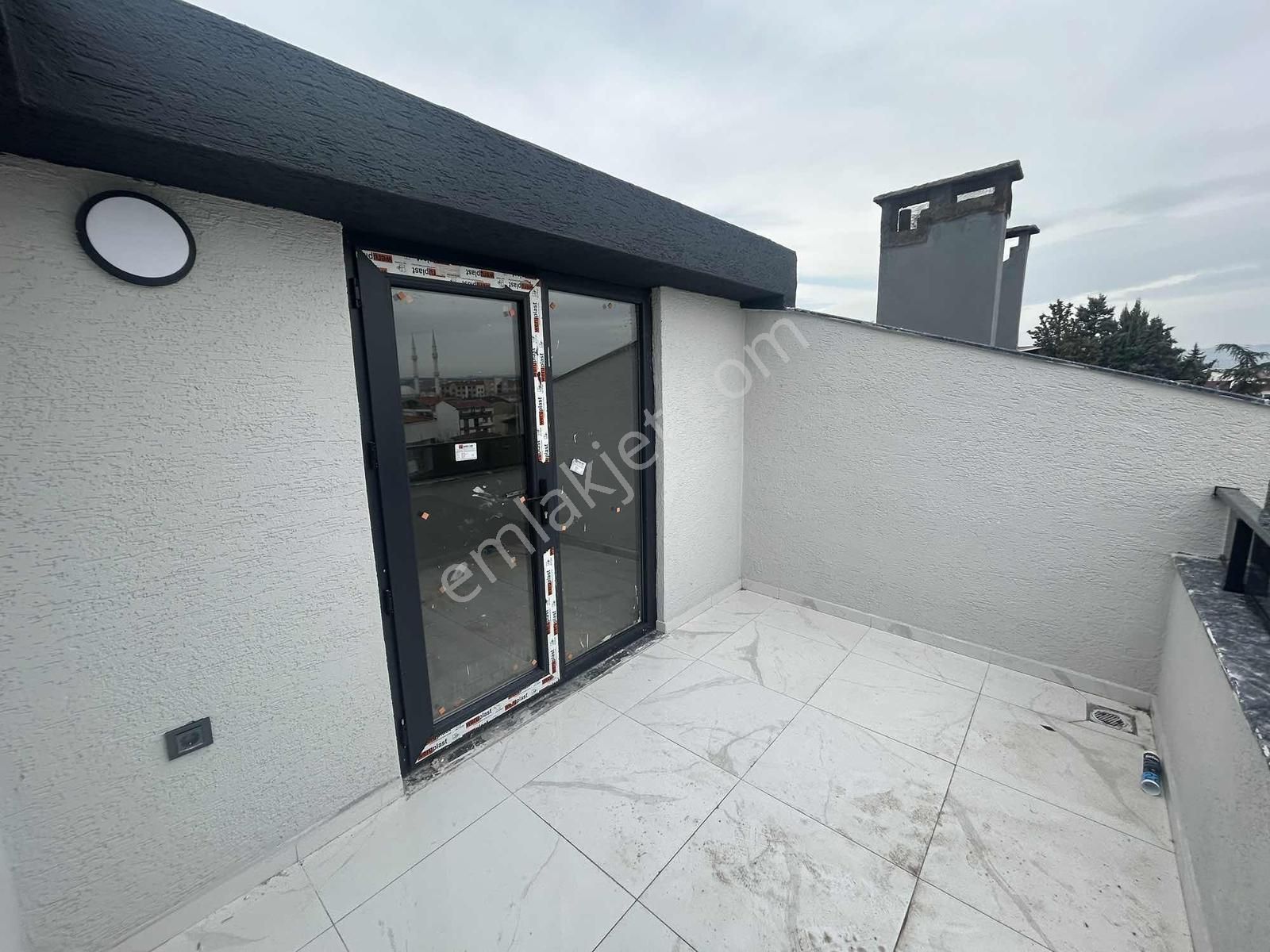 Özlüce 2+1 Parka-yeşil Alana-şehir Manzaralı Fırsat Daire - Görsel 12