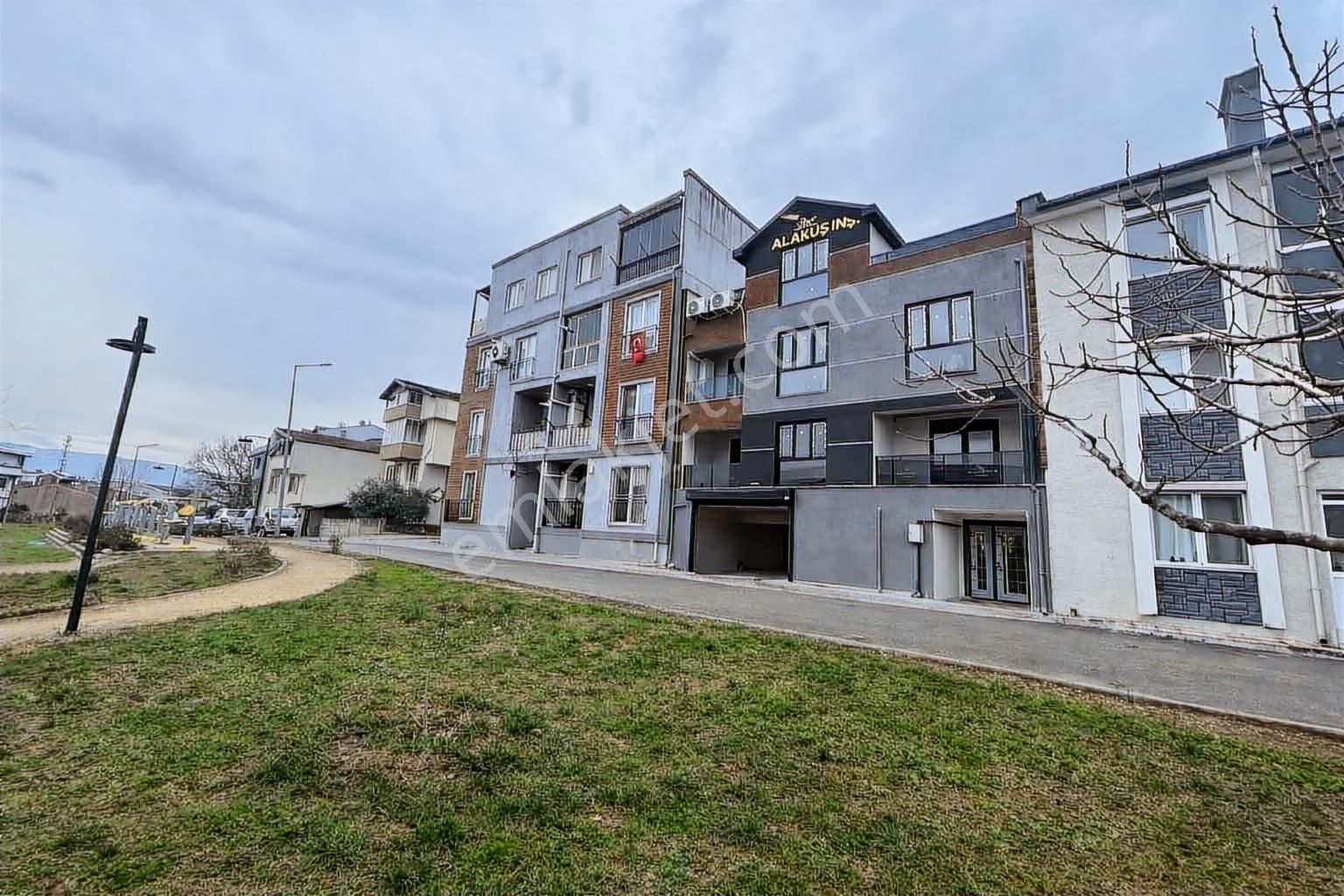 Özlüce 2+1 Parka-yeşil Alana-şehir Manzaralı Fırsat Daire - Görsel 20