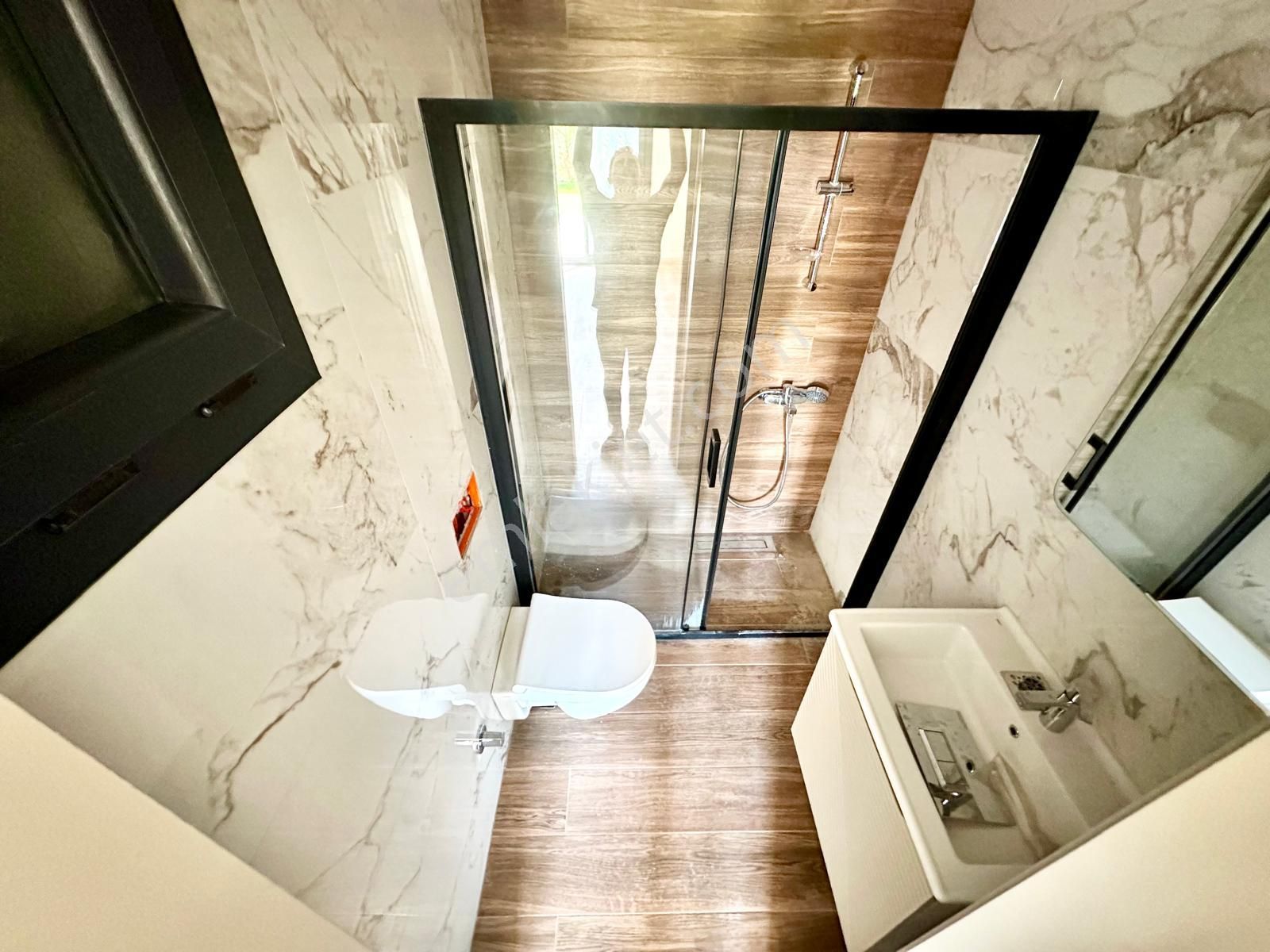 ✨ay Emlaktan✨ören Bahçelievler'de Güvenlikli Bahçe Kullanımlı Havuzlu Ayrı Mutfak Satılık 2+1 Daire - Görsel 29