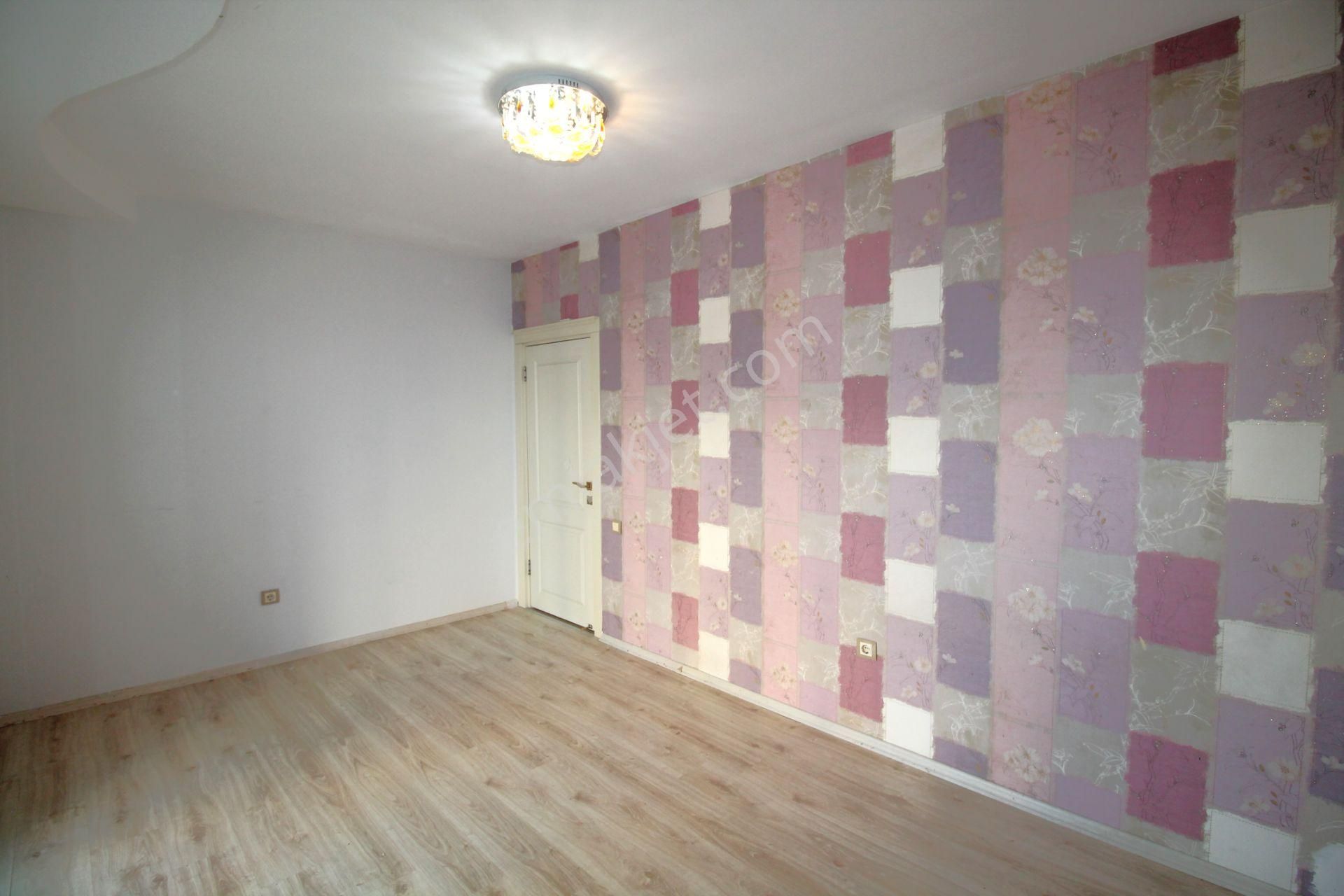 Retro’dan Merkez Mah’de Doğalgazlı Site İçi Havuzlu Konsept 2+1 - Görsel 8