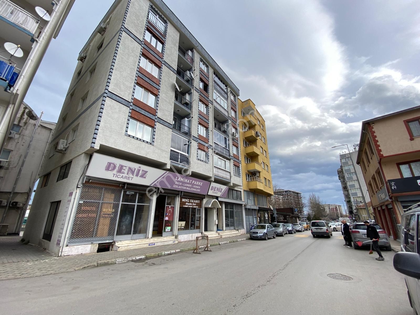 Yıldırım Davutdede'de Belediye Karşısında Asansörlü Satılık Daire - Görsel 24