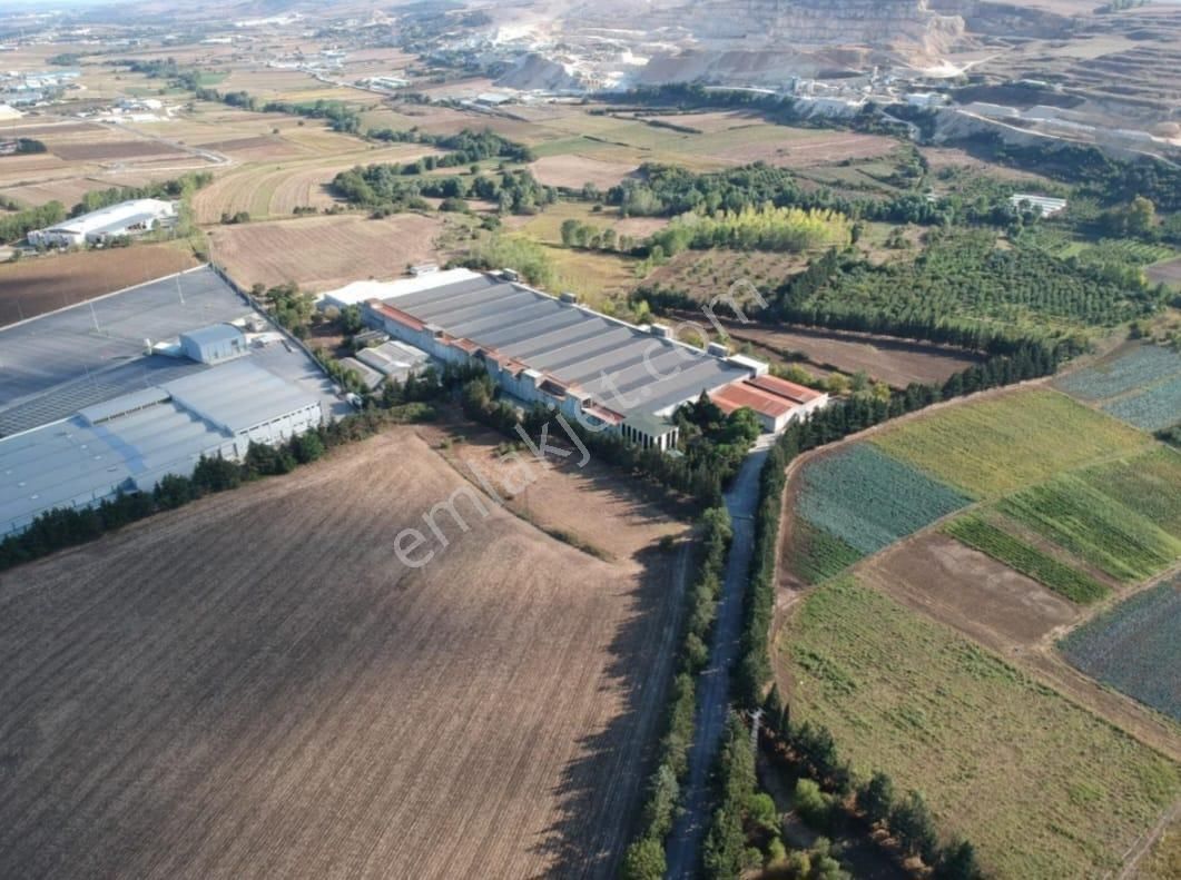 Çatalca Ferhatpaşada 243.996 M² Ticari İmarlı Satılık Arsa - Görsel 7
