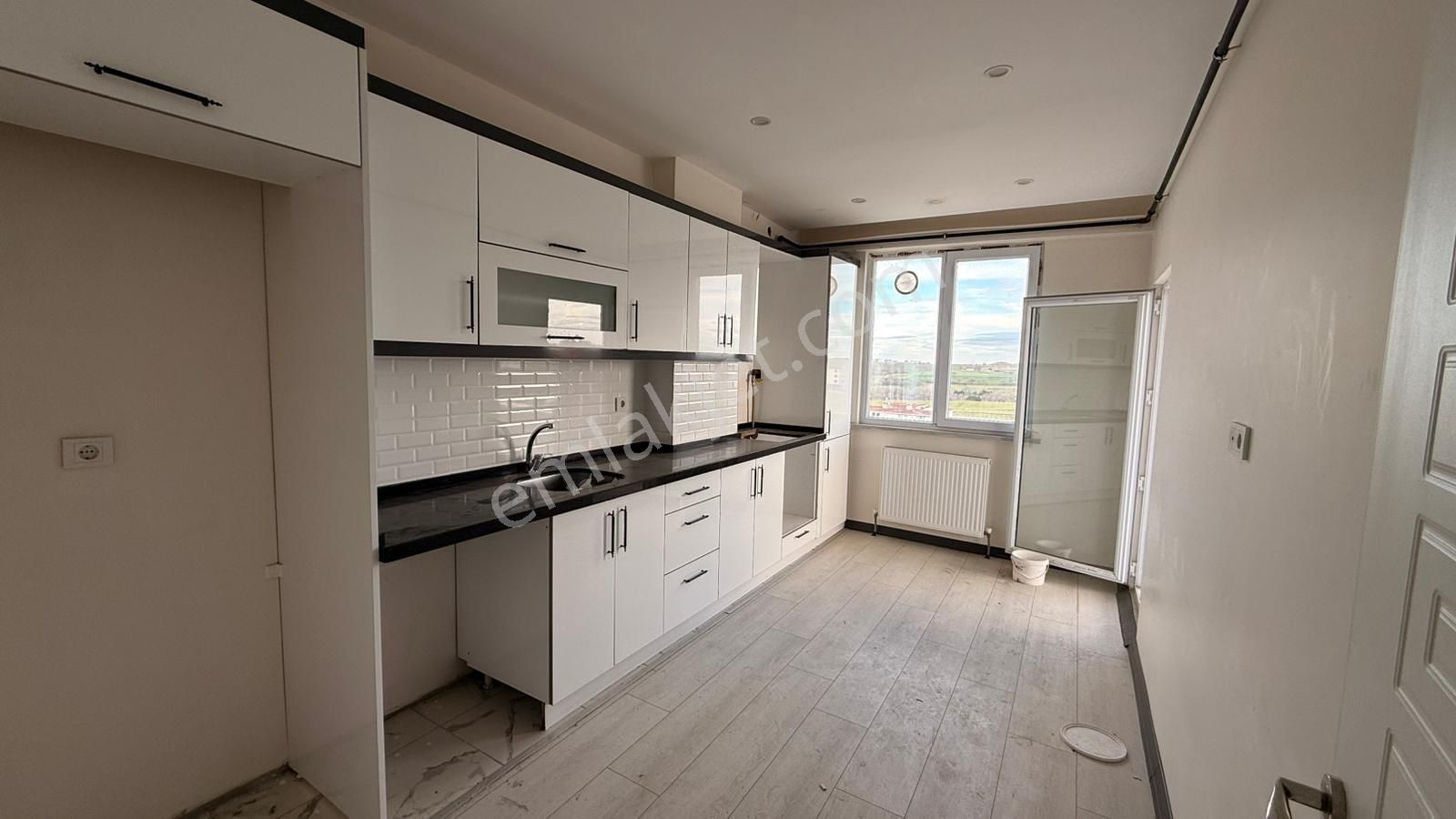 Akyüz Gayrimenkul Den; Gultepe Mah De Iskanlı,kombılı Satılık Sıfır 2+1 Daire - Görsel 16