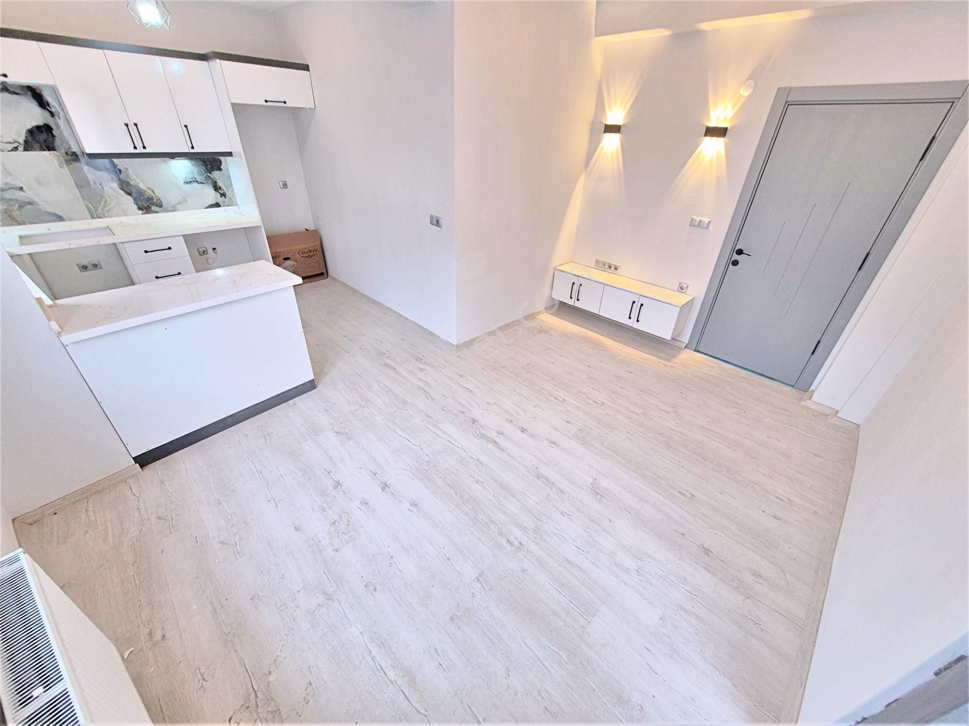 🌀gültaş Emlaktan Edremit’te Satılık 2+1 Açık Mutfaklı Asansörlü Daire - Görsel 7