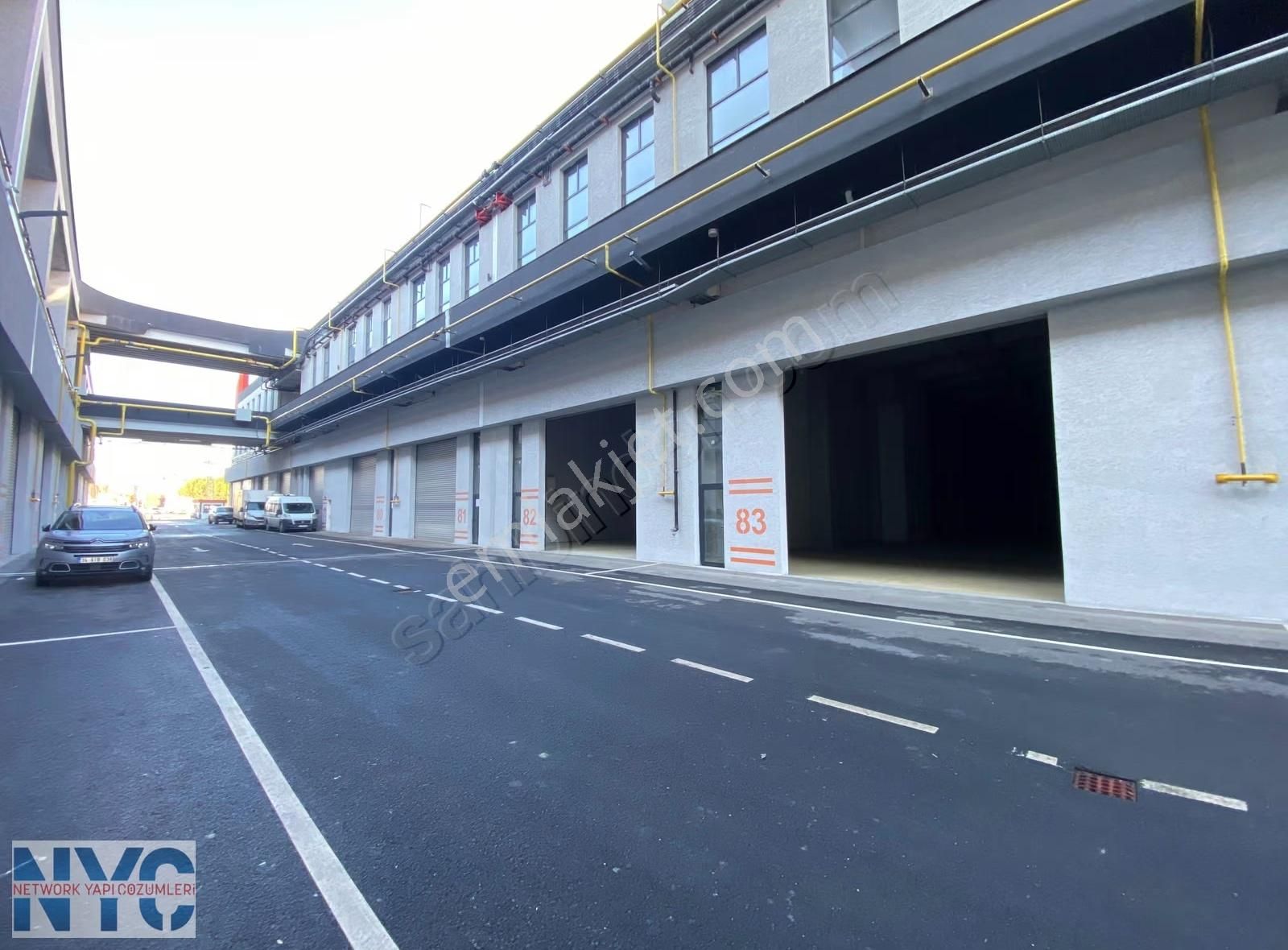 Özel Fırsatlarla 1045m2 İmalathane Hadımköy Ticarethane Metkapta - Görsel 4