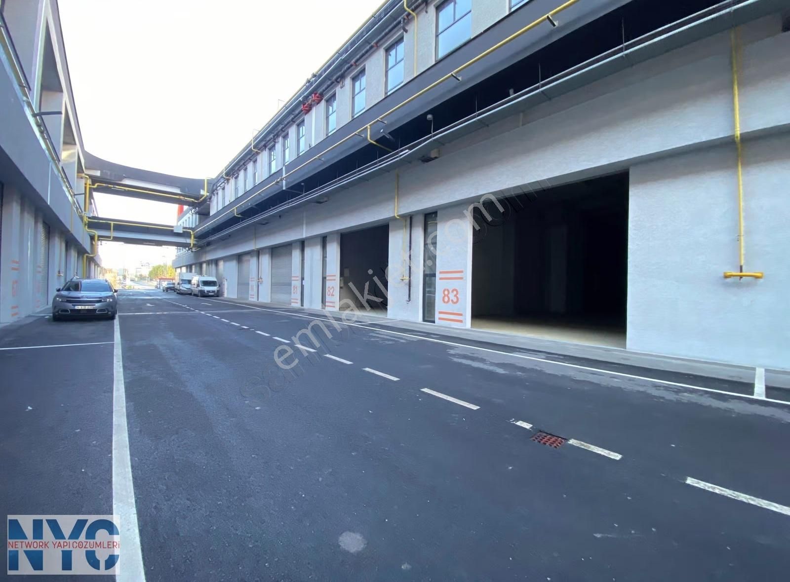 Özel Fırsatlarla 1045m2 İmalathane Hadımköy Ticarethane Metkapta