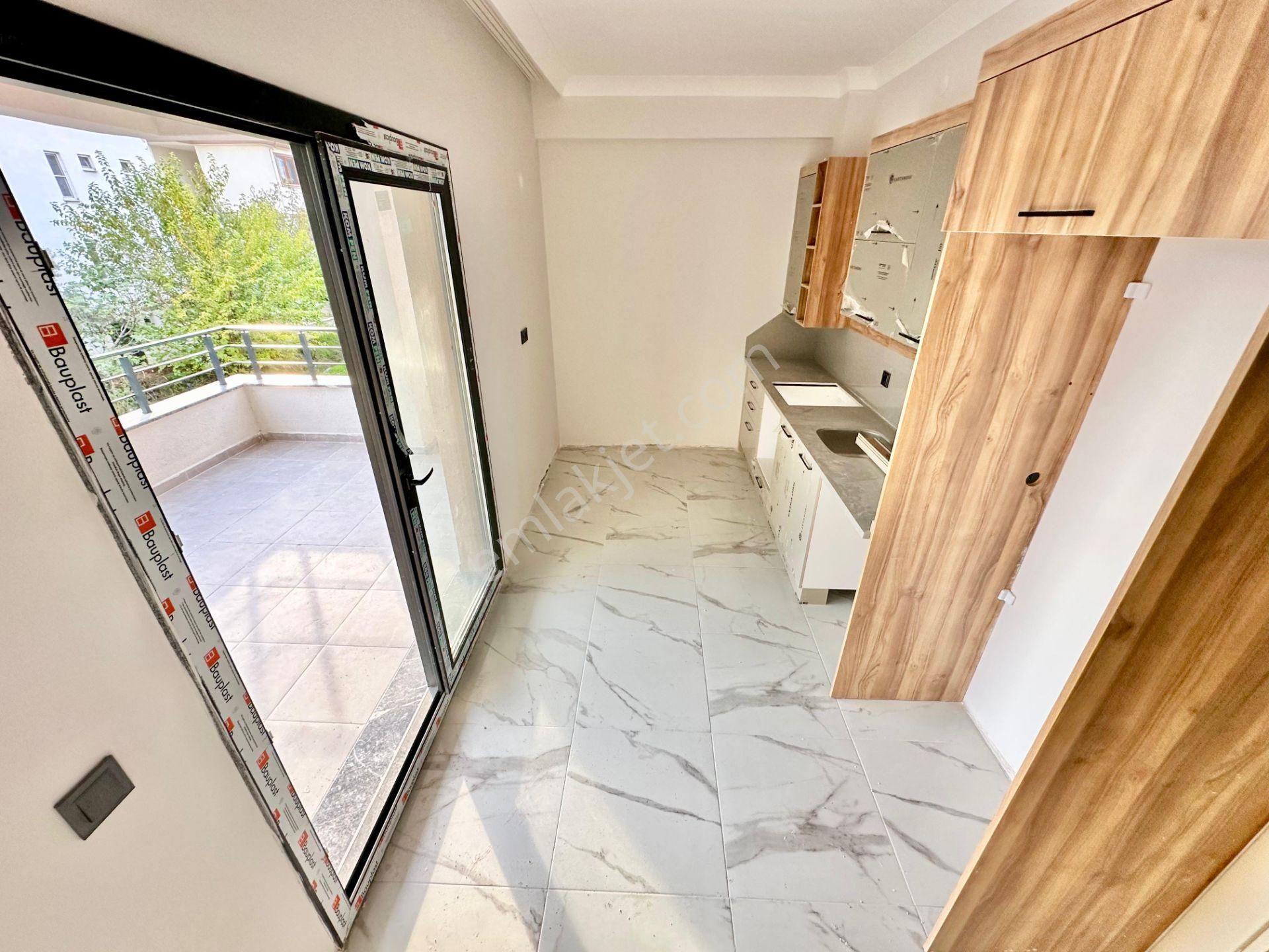 ꧁ay Emlaktan꧂avcılar'da Yüzme Havuzlu Lüks Butik Sitede Denize Sadece 300 Mt Satılık 2+1 Daire - Görsel 7